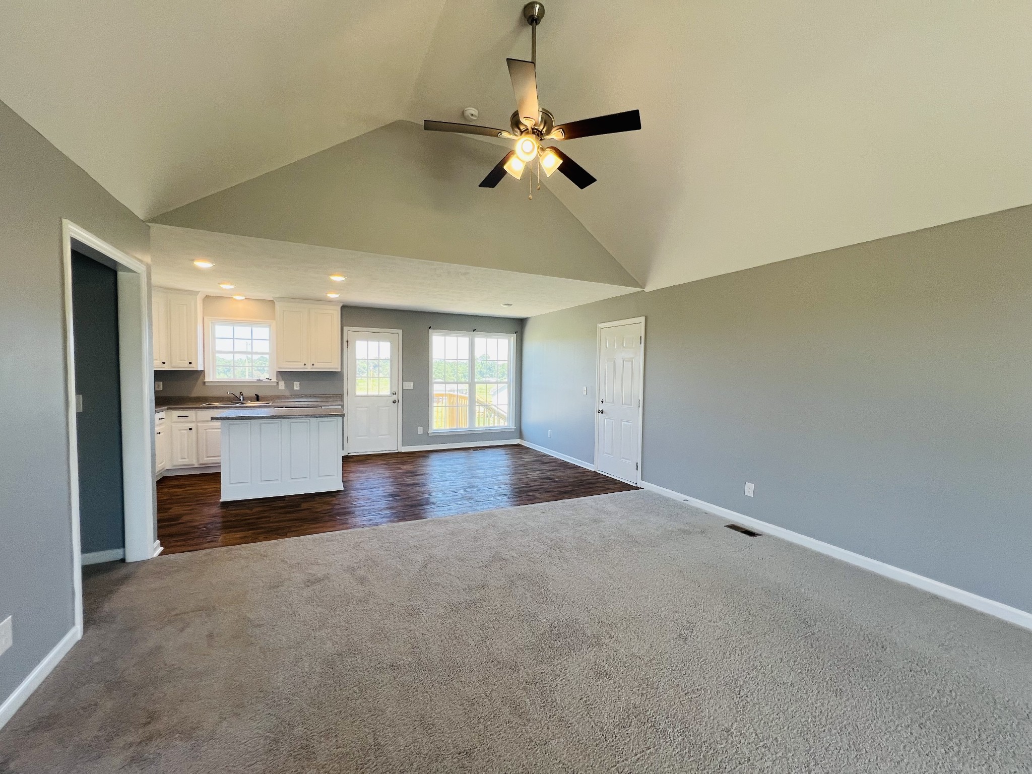 111 Glenhaven Ln Property Photo 29