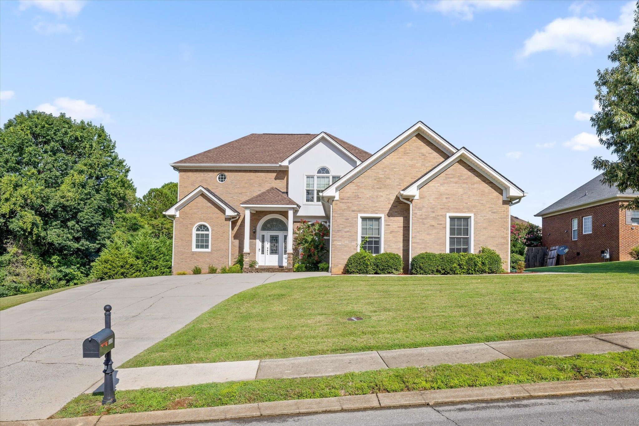 5639 Nw Avenwood Circle Property Photo 1