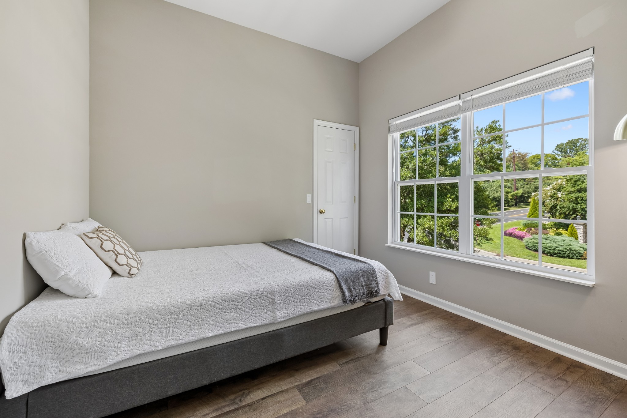 1200 Wexford Downs Ln Property Photo 32