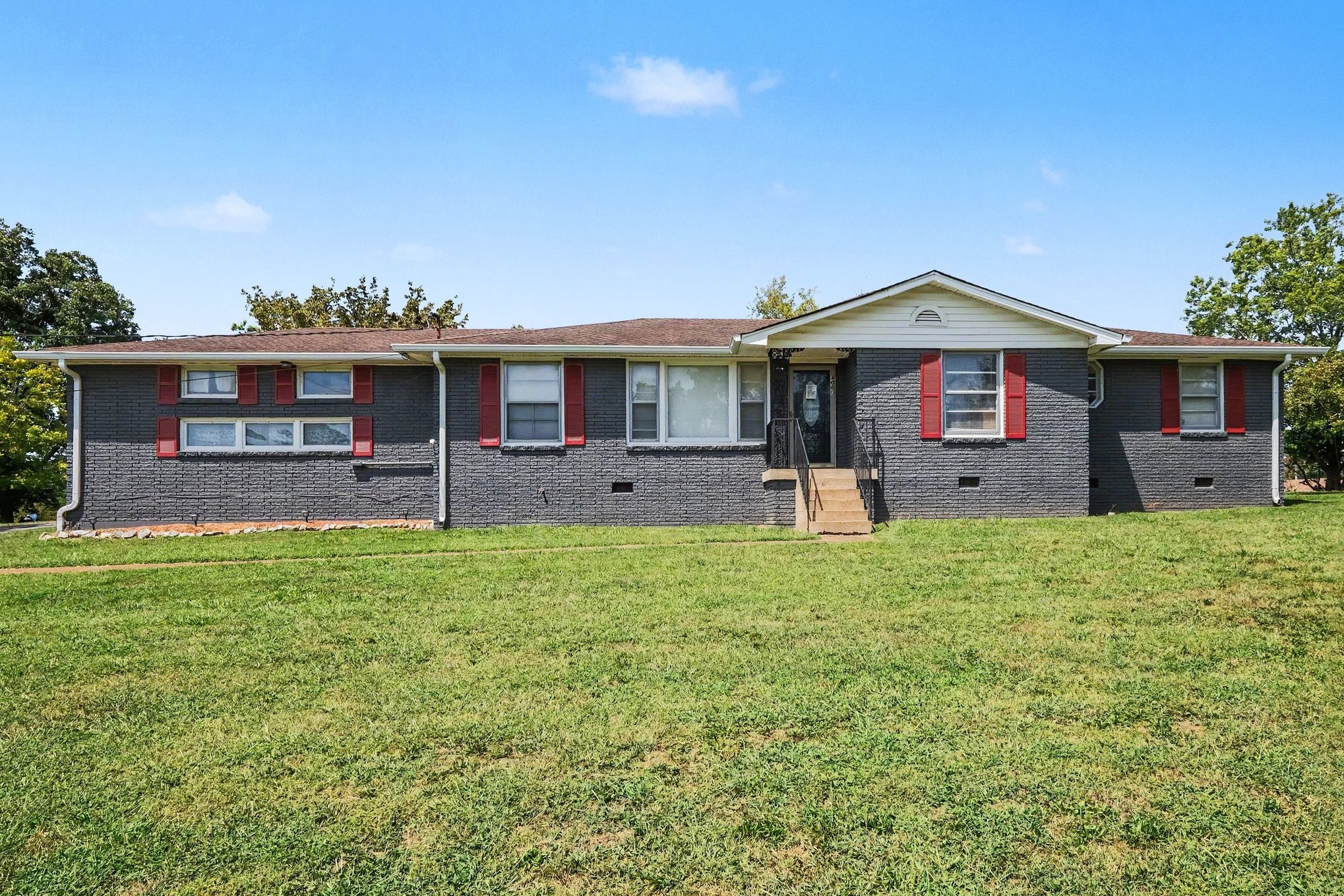 4060 Yoest Dr Property Photo 1