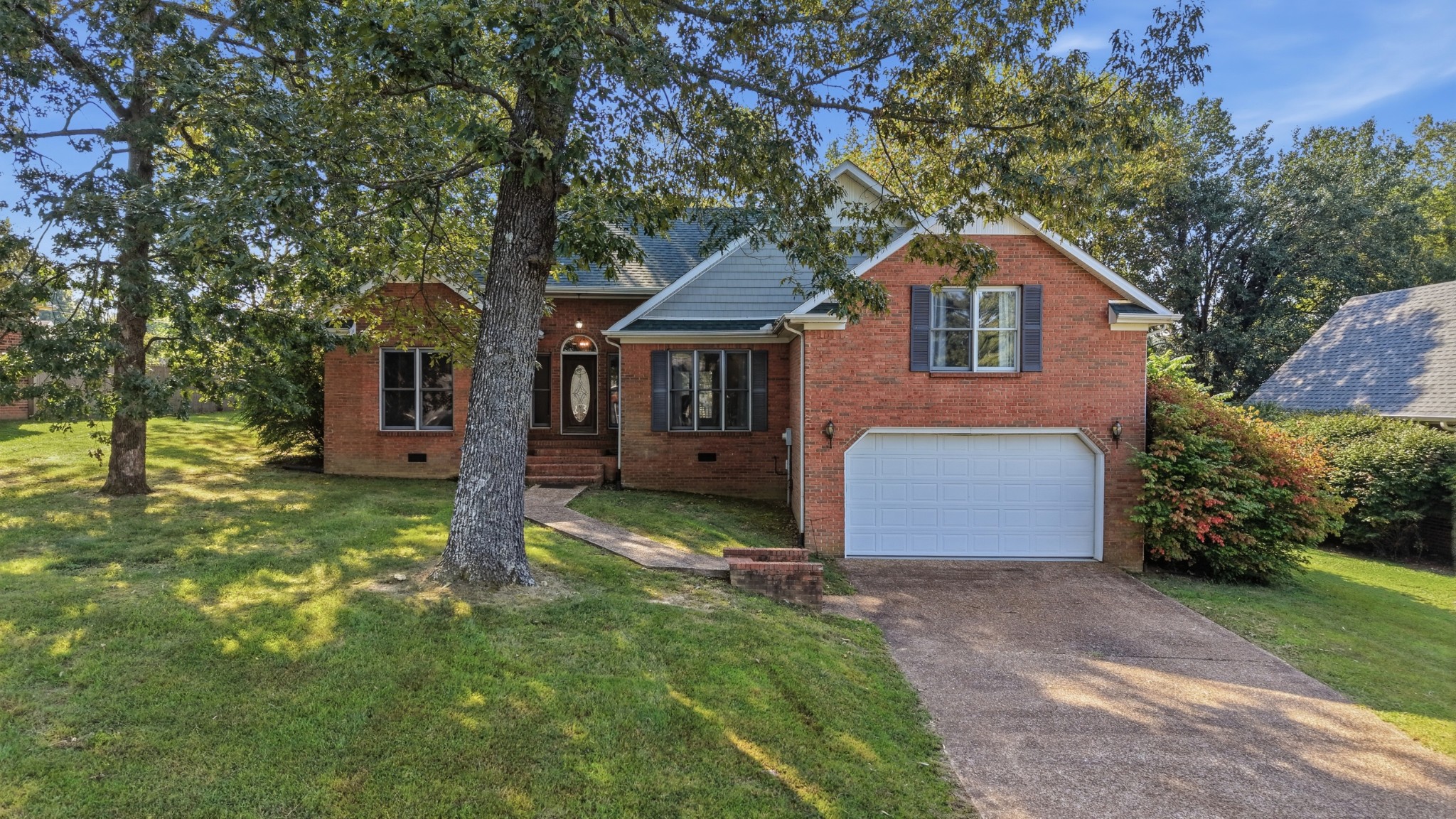 180 Mortons Lake Rd Property Photo 1