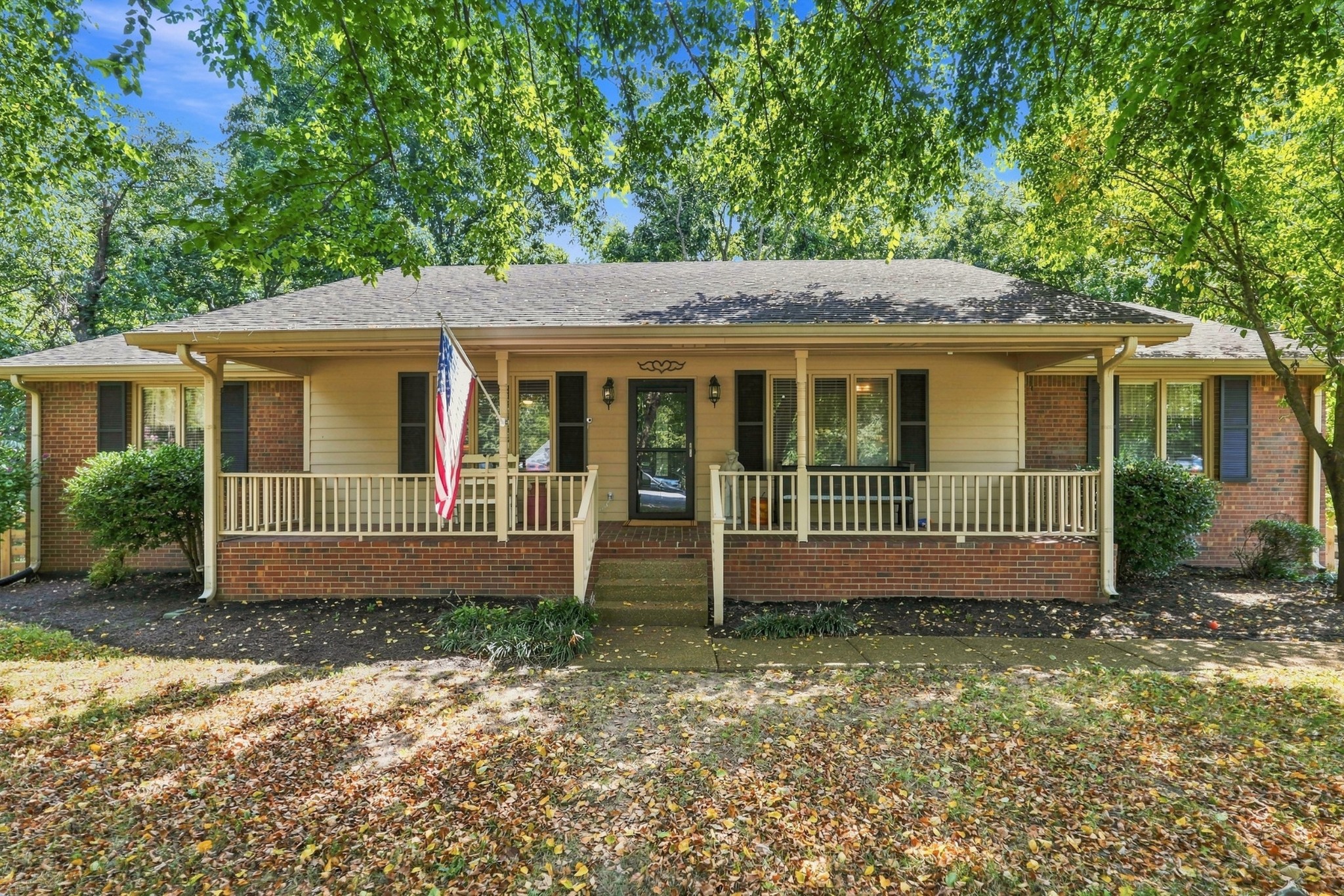 356 View Ridge Dr Property Photo 1