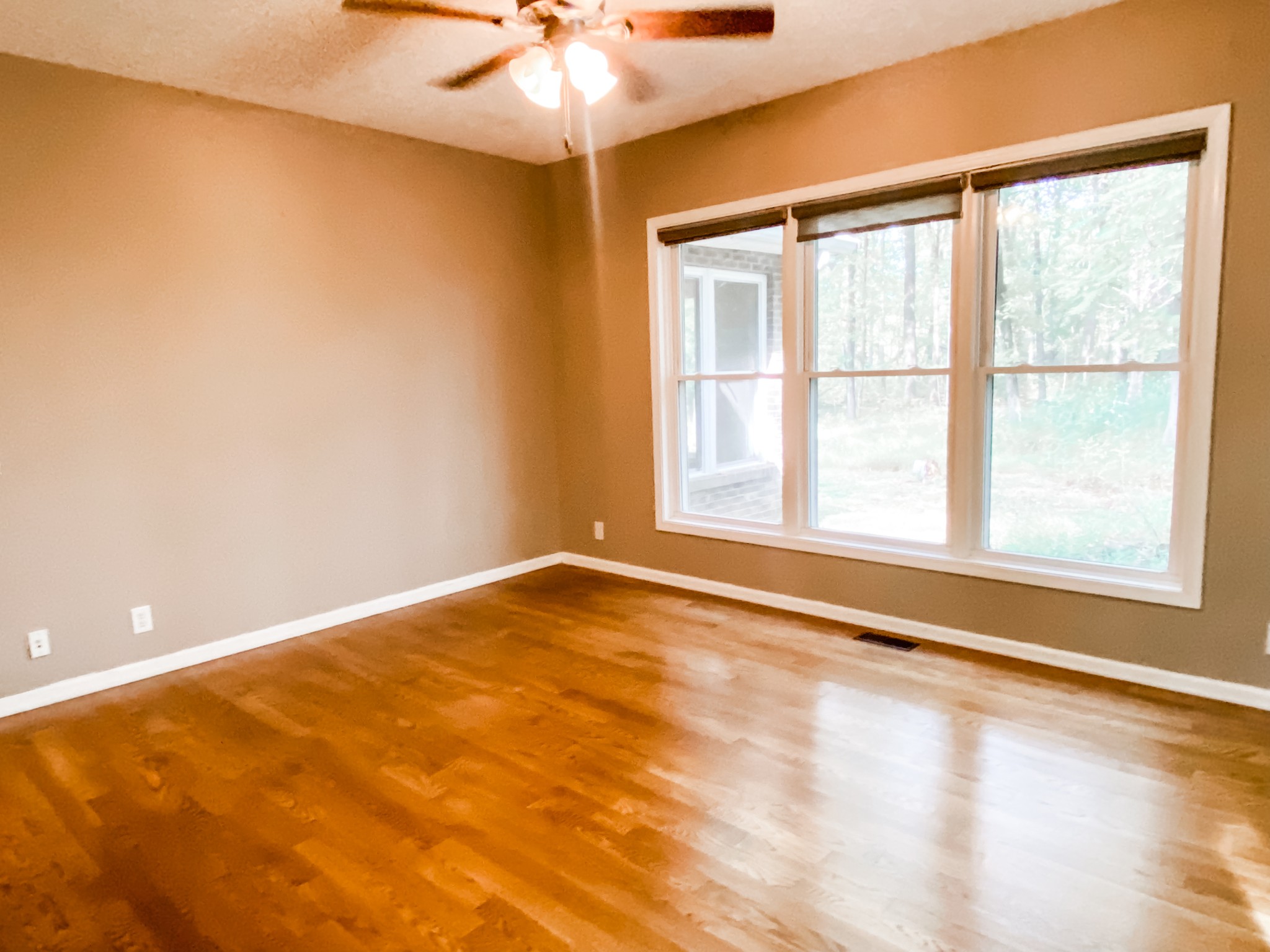 1006 Clearview Pt Property Photo 38