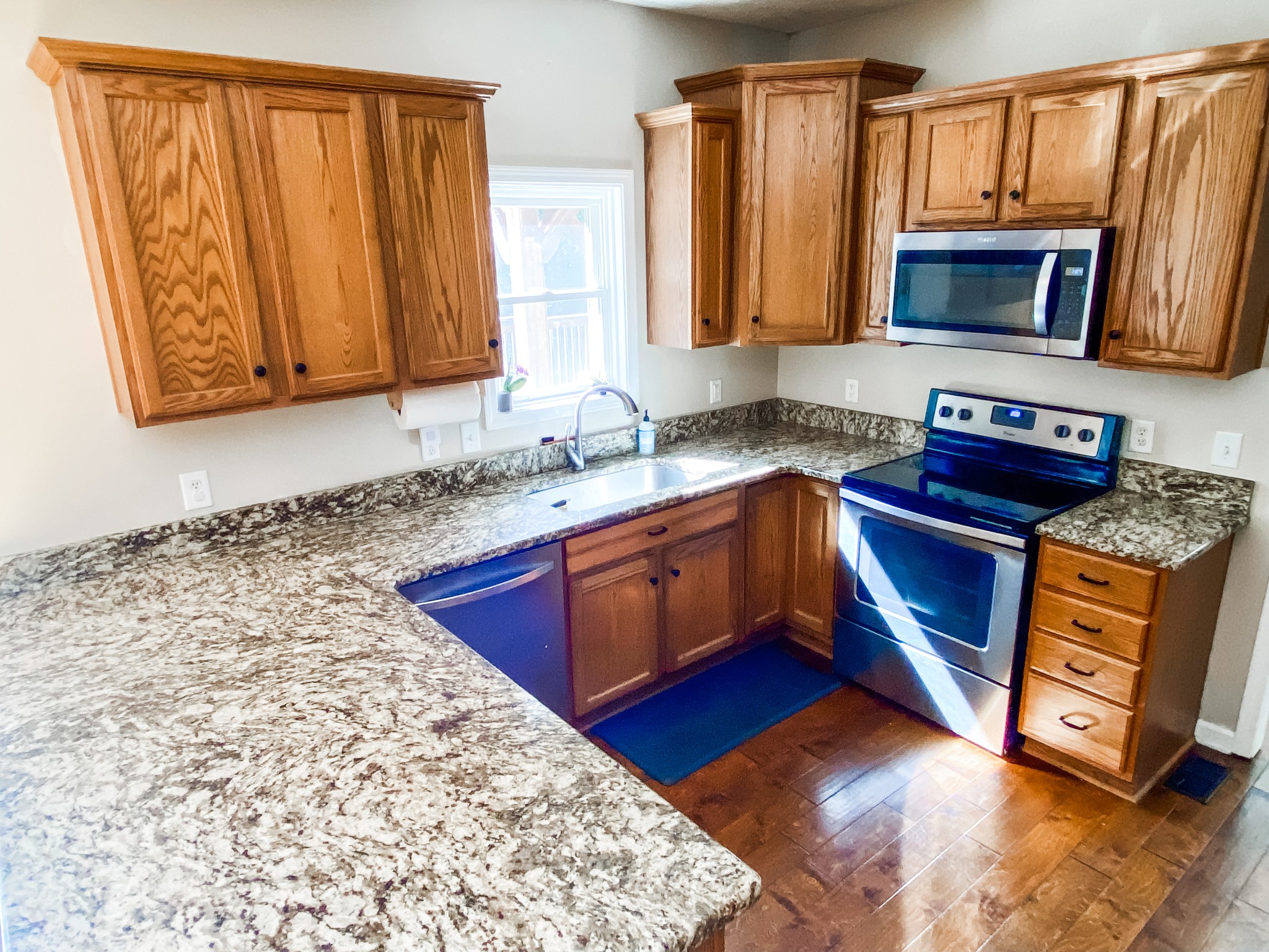1006 Clearview Pt Property Photo 86