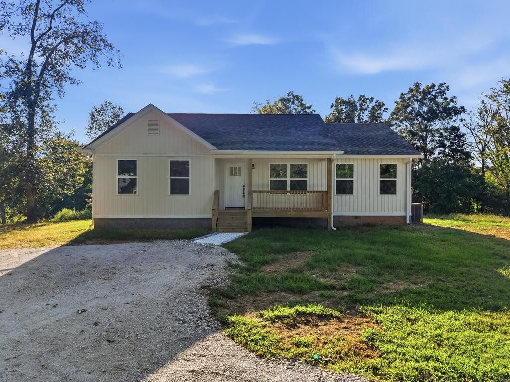 13580 Old Kentucky Rd Property Photo 1