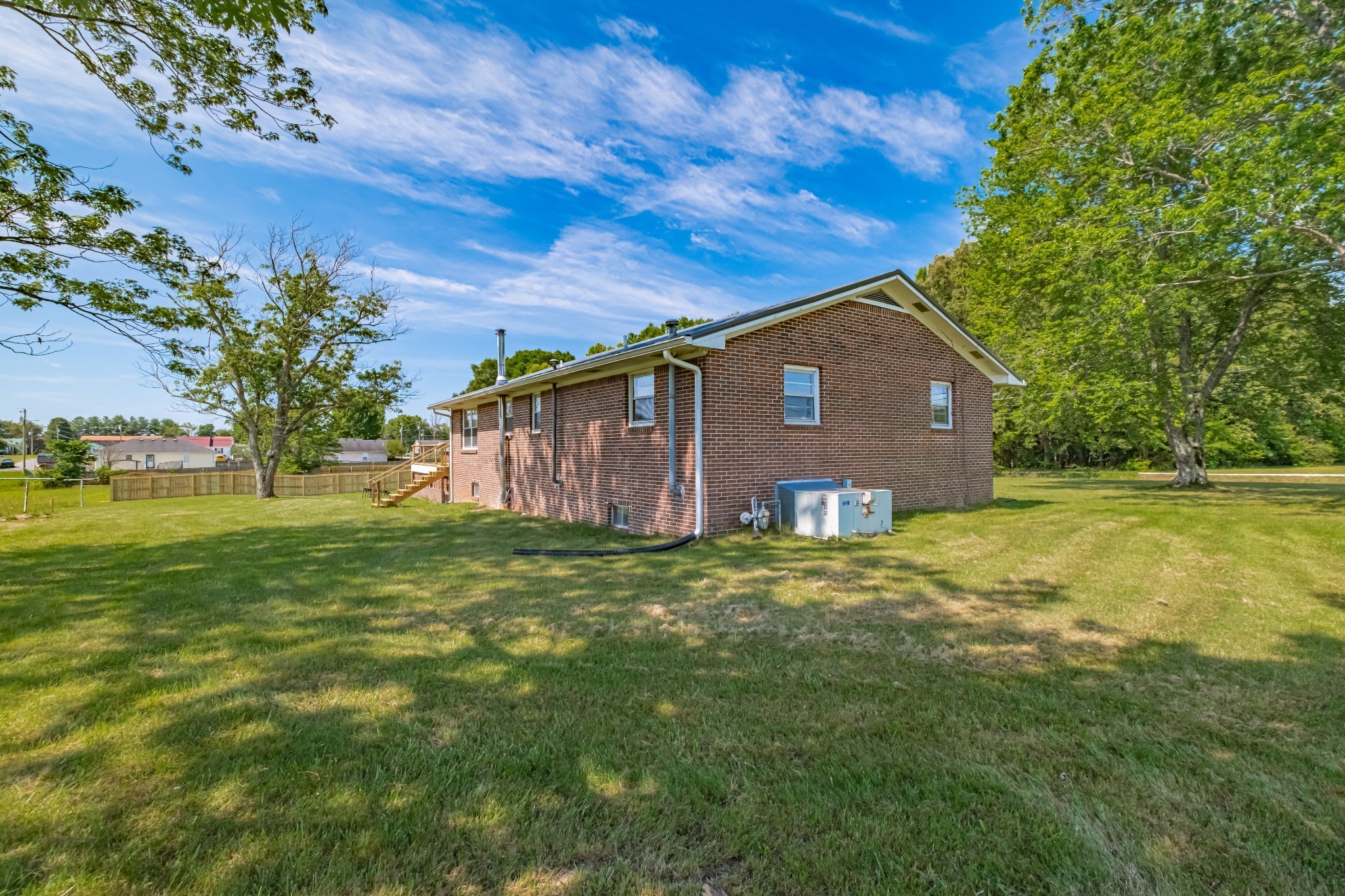 1319 Hills Chapel Rd Property Photo 5