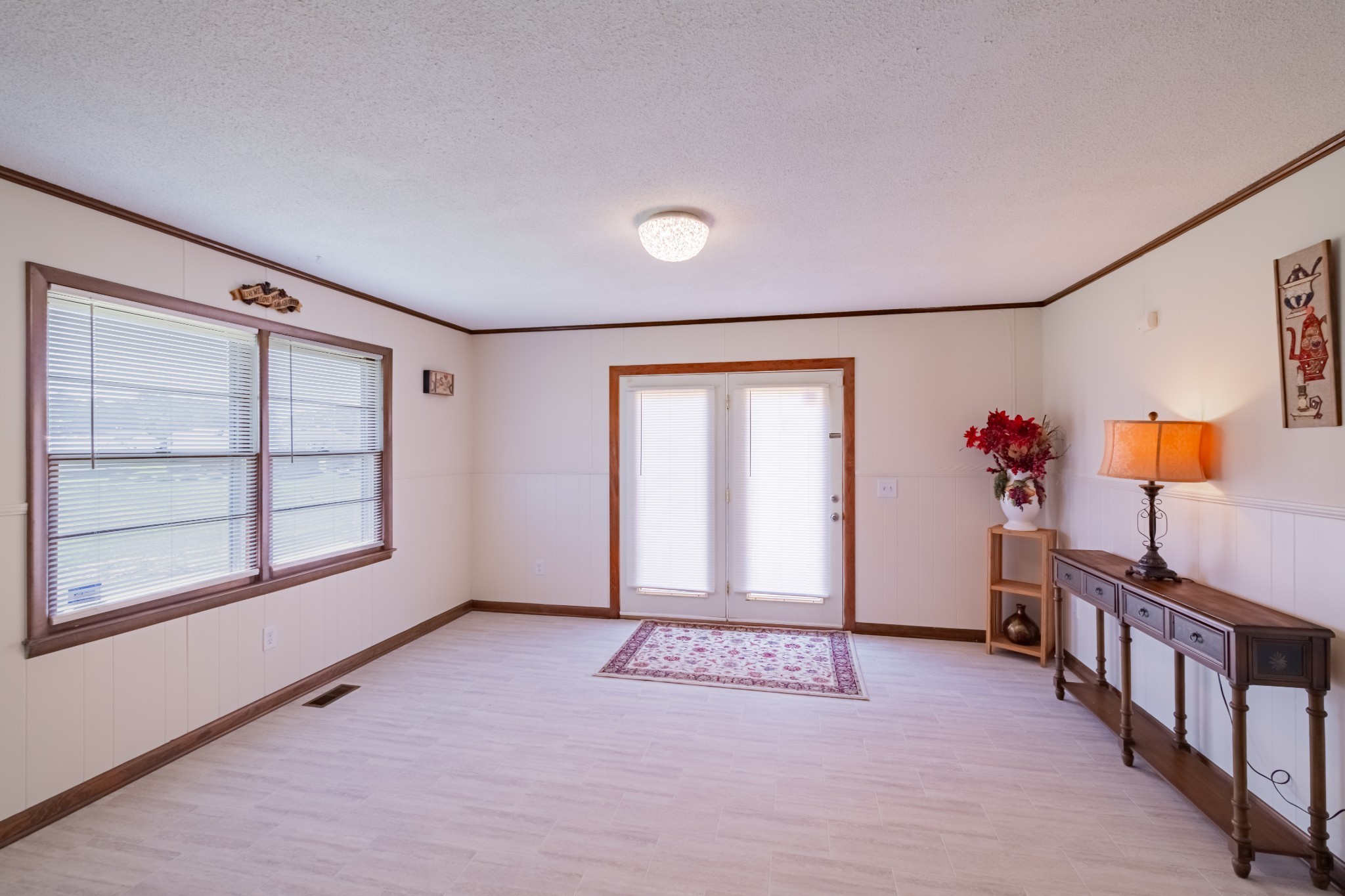 1319 Hills Chapel Rd Property Photo 18