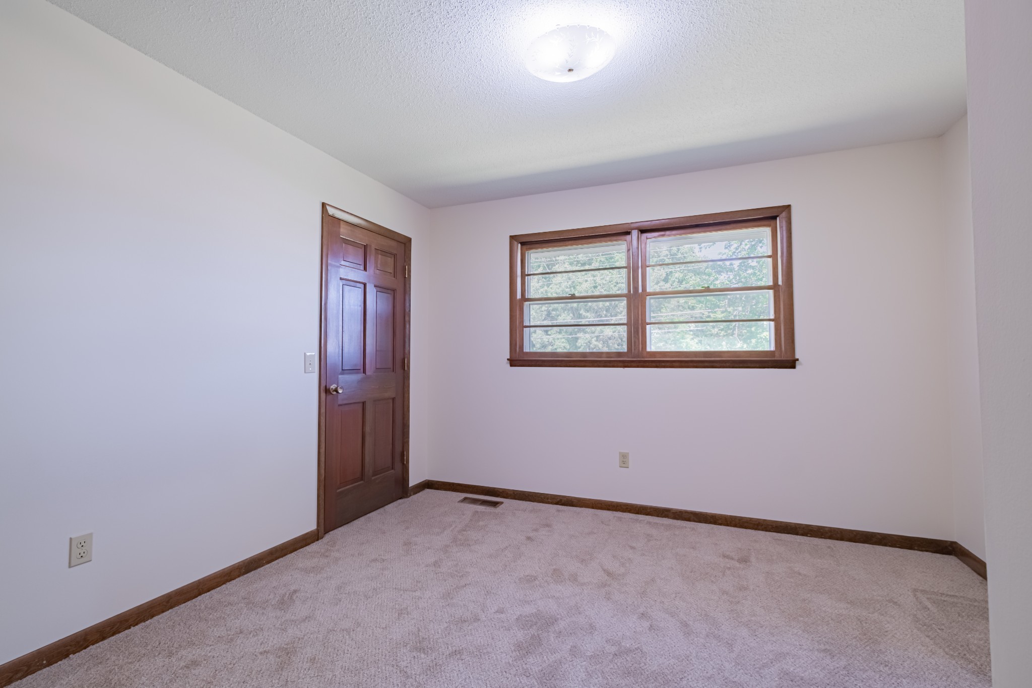 1319 Hills Chapel Rd Property Photo 30