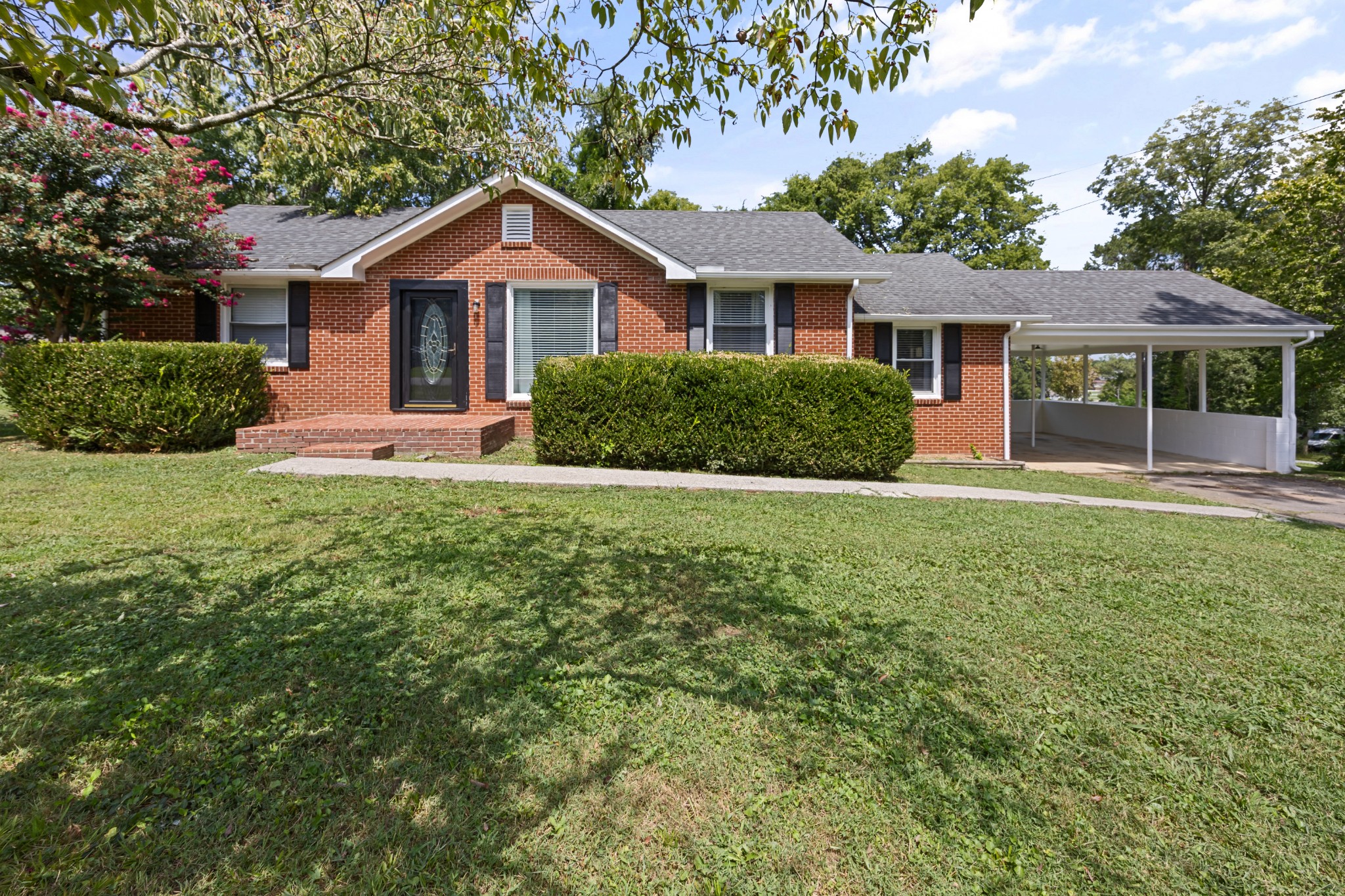 115 7th Ave, NE