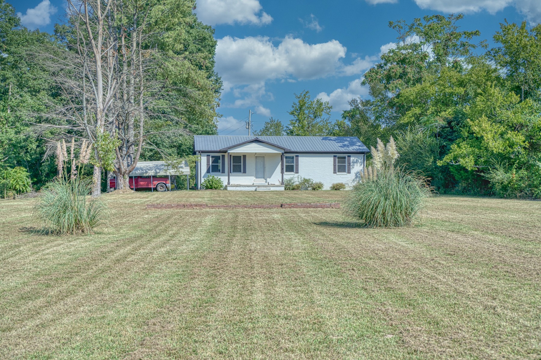 4047 Crawford Rd Property Photo 1
