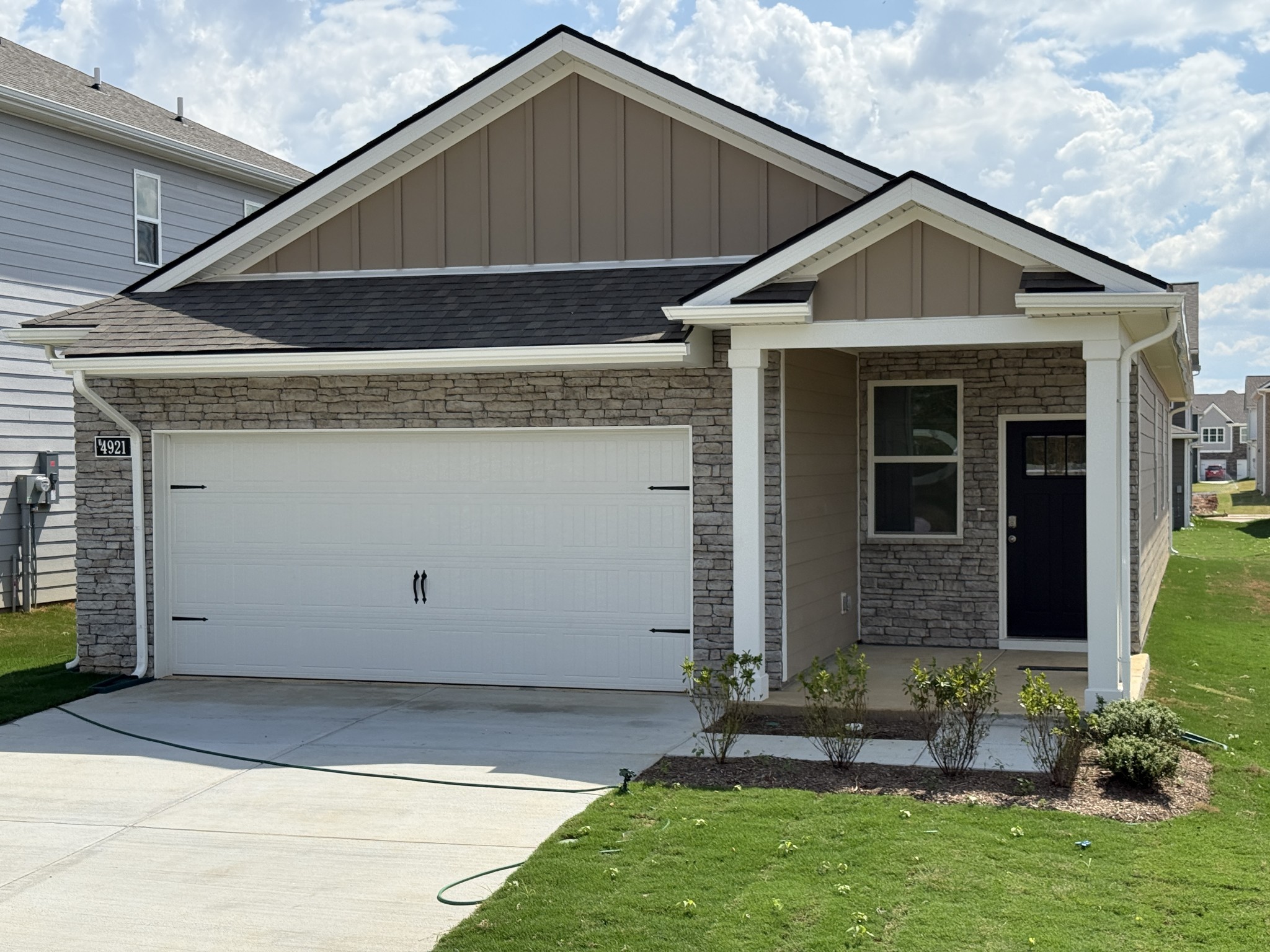 4921 Clousden Way Property Photo 1