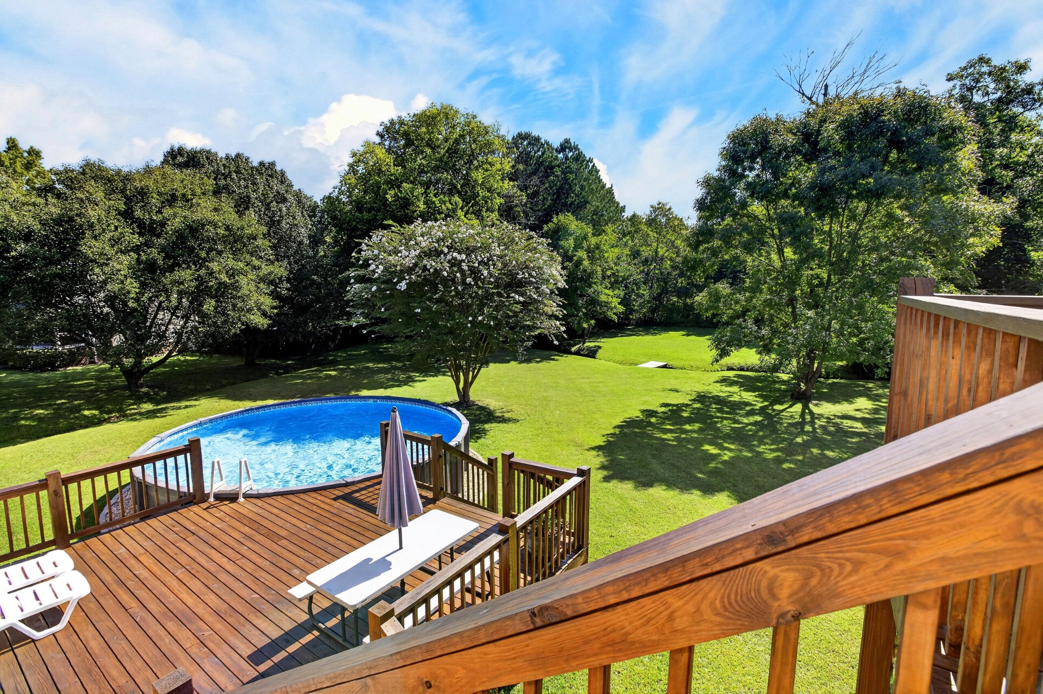 7971 Long Drive Property Photo 5