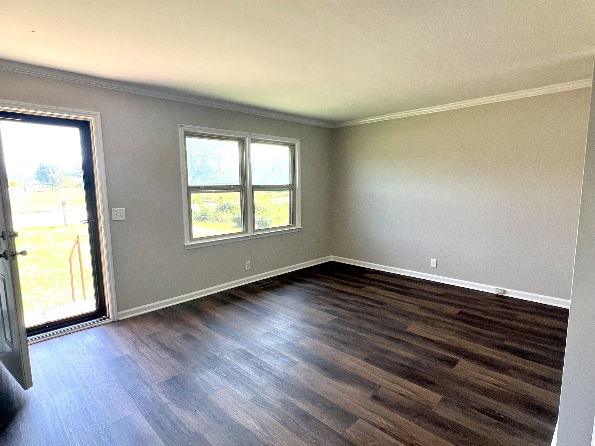 1312 Rutherford St Property Photo 4