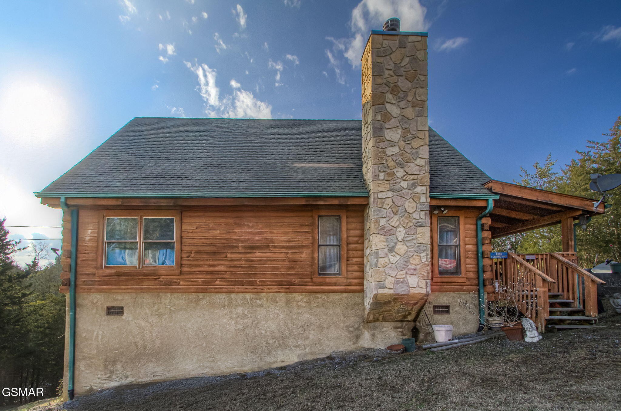 2505 Fleming Way Property Photo 2