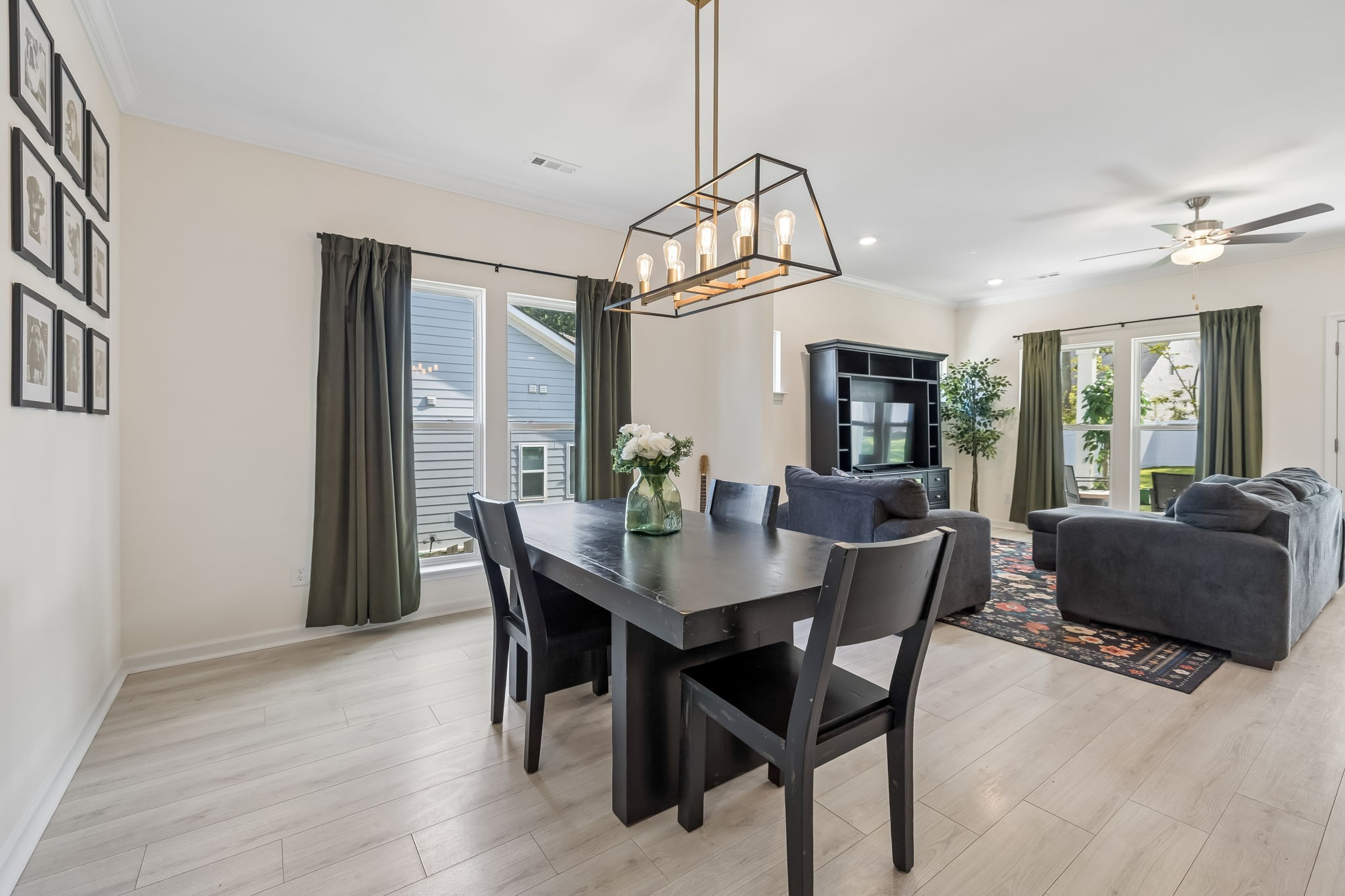 7127 Pepper Tree Cir Property Photo 16