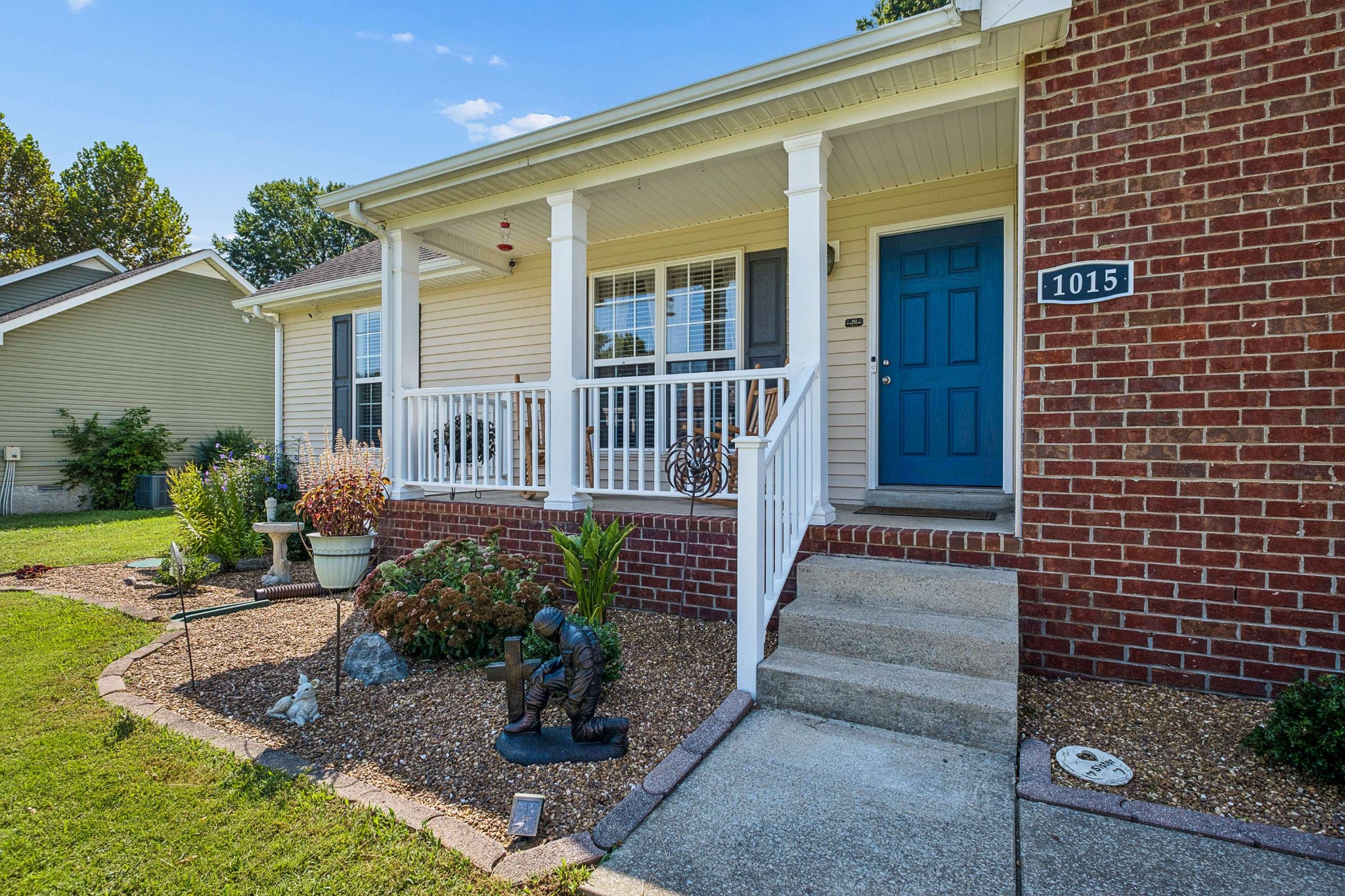 1015 Stepping Stone St Property Photo 1