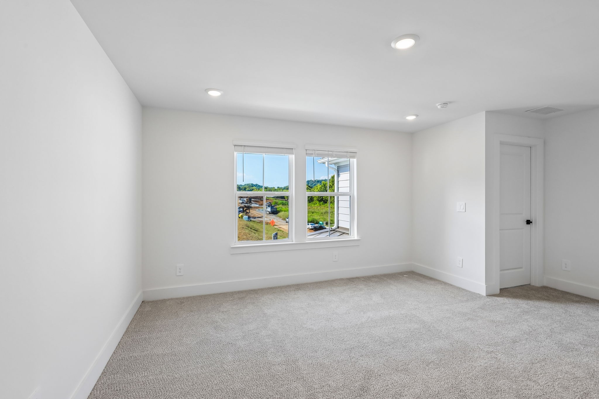 2022 Riley Park Dr Property Photo 32