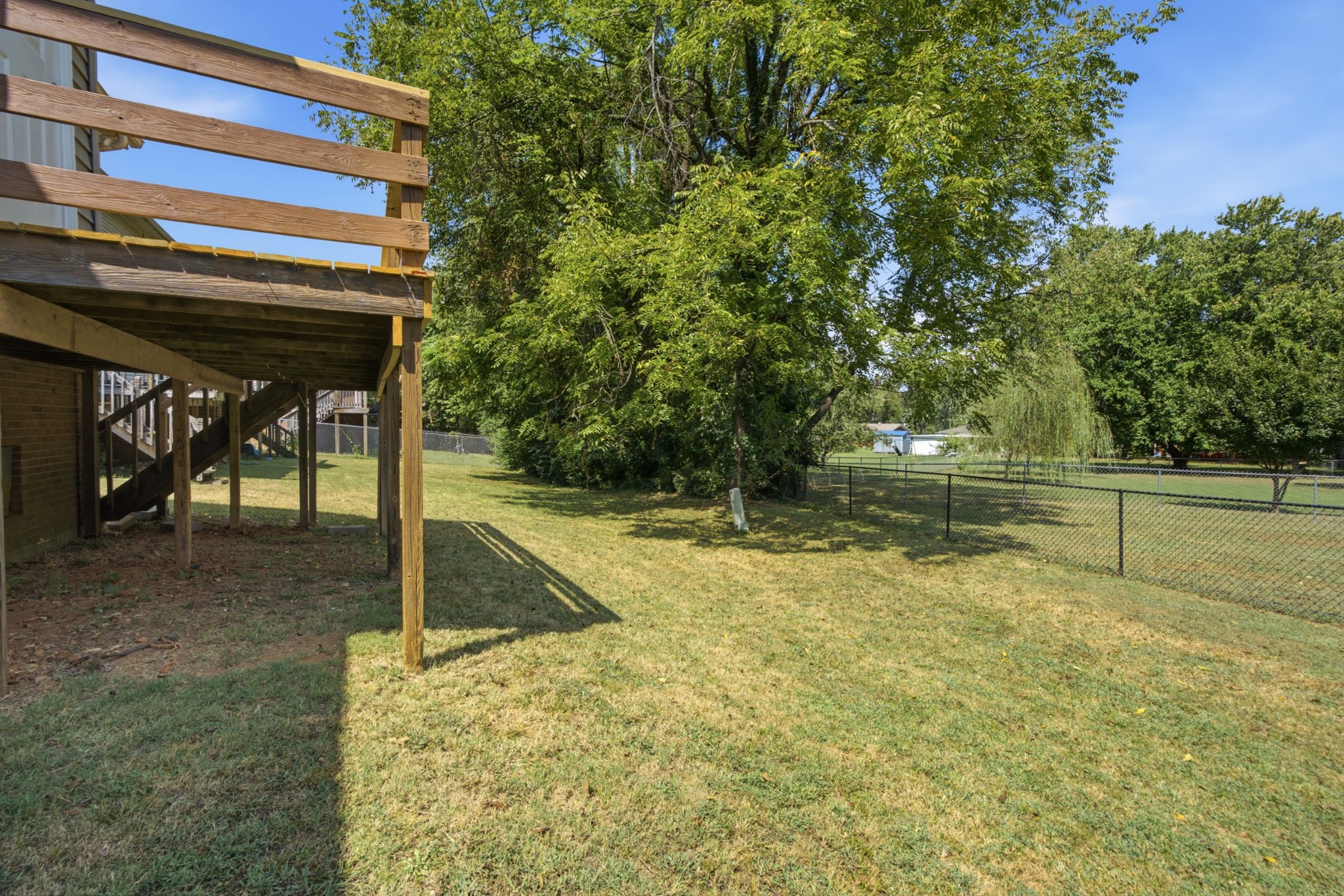 1033 Silver Point Dr Property Photo 38