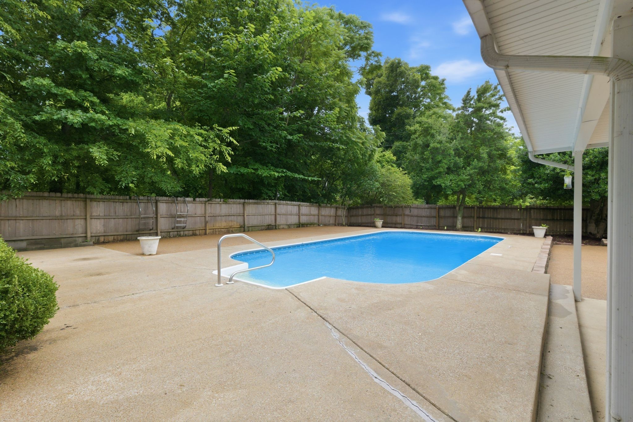615 Vaughans Gap Rd Property Photo 24