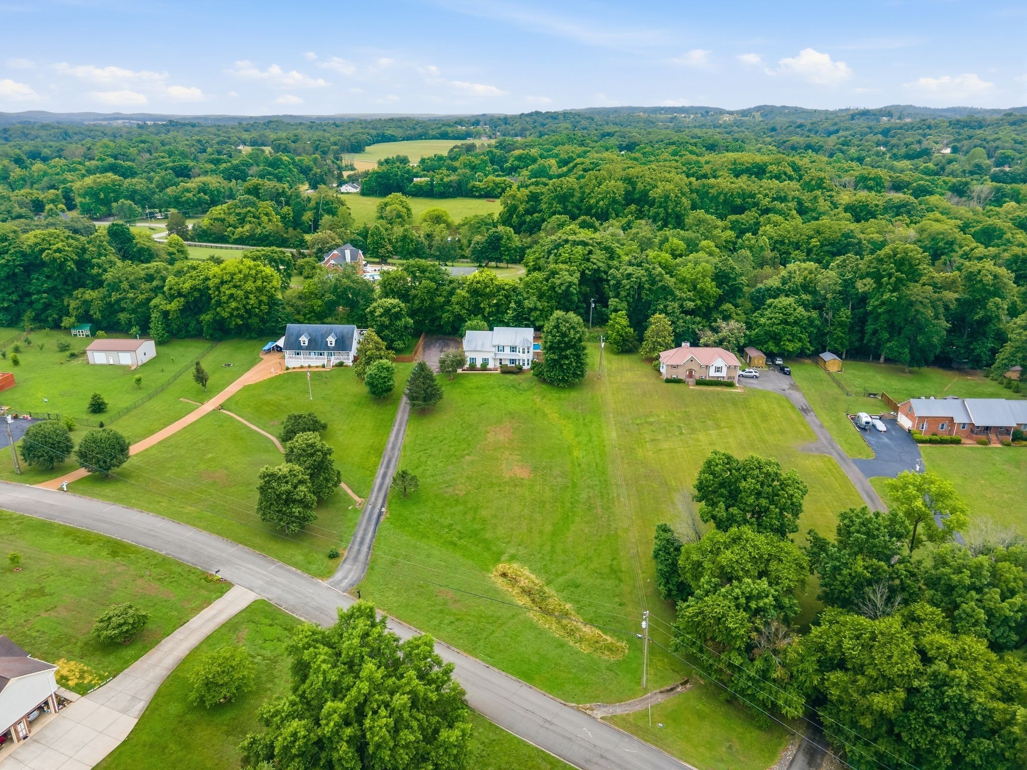 615 Vaughans Gap Rd Property Photo 29