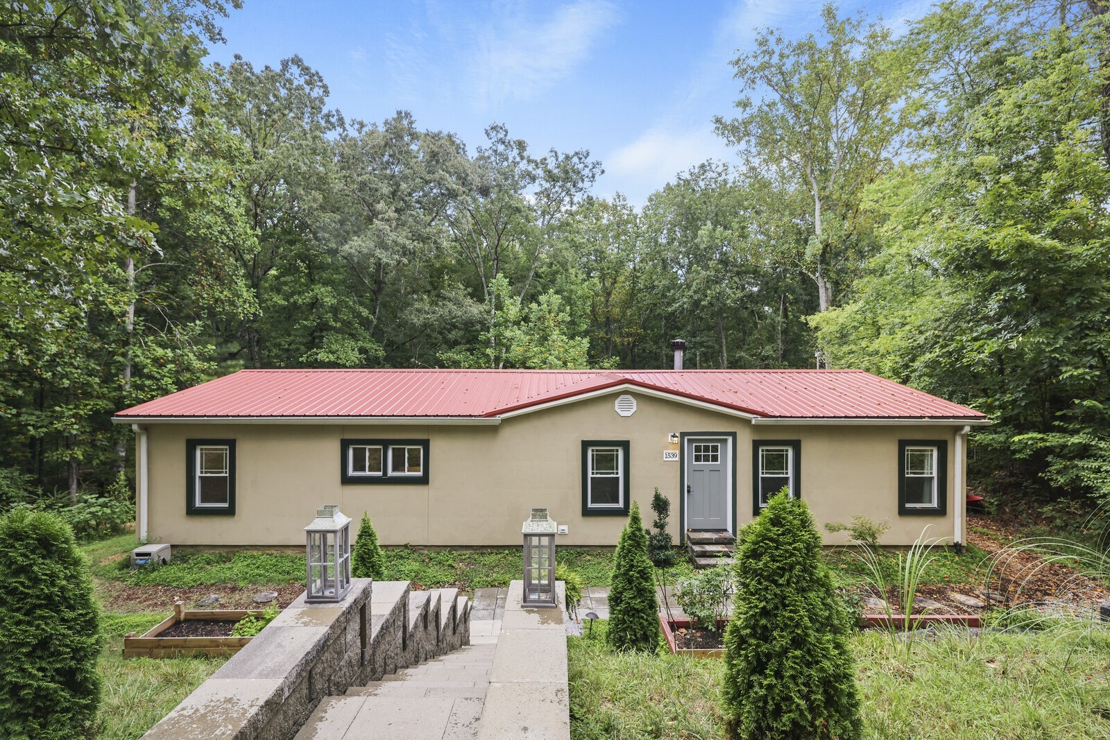 1539 Cc Rd Property Photo 1