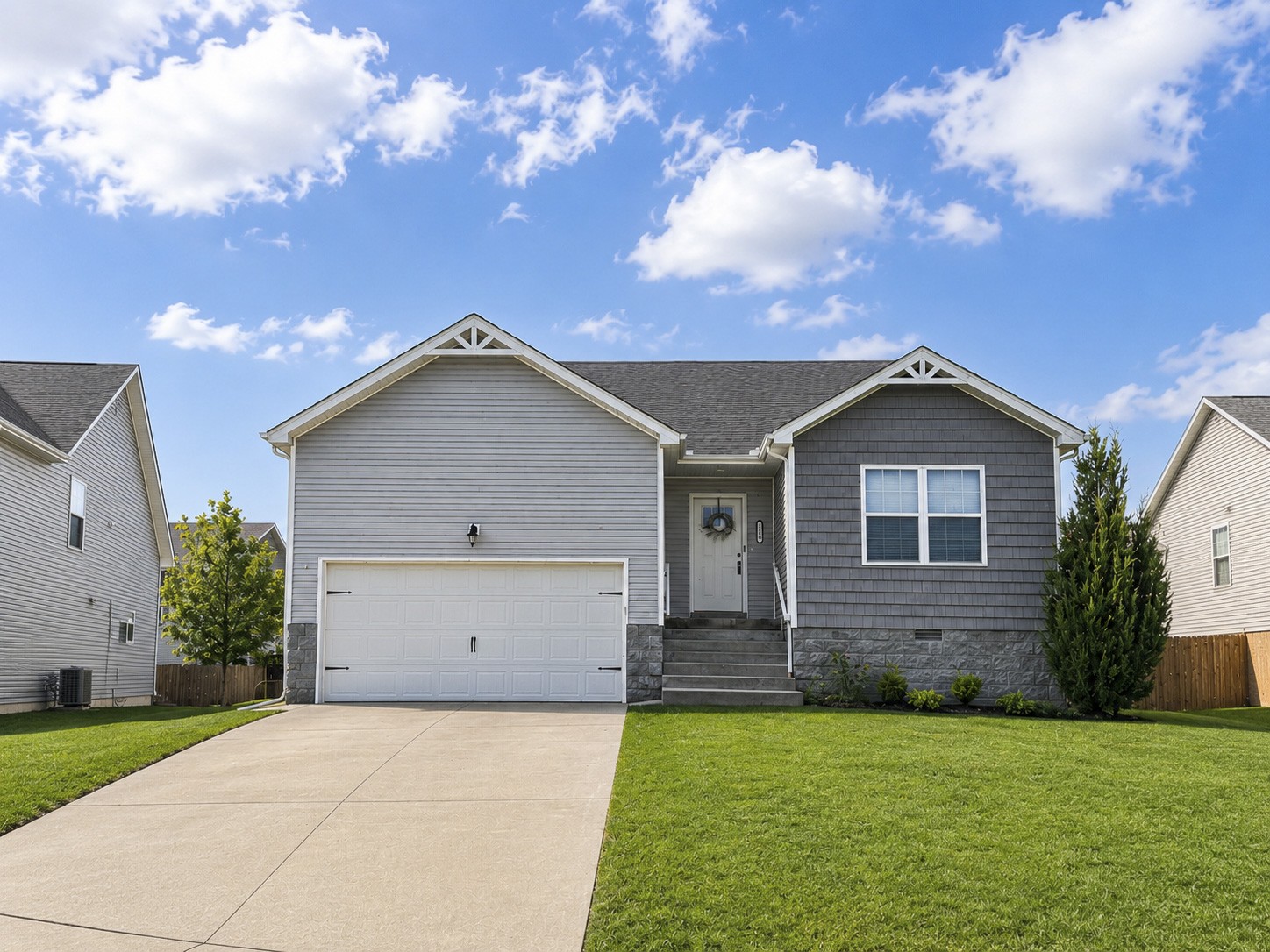 363 Pinkston Ct Property Photo 1