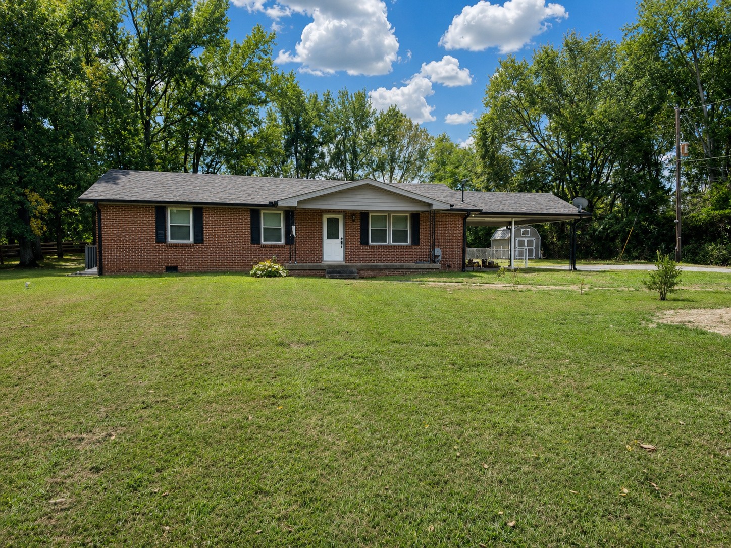 7628 Gerald Dr Property Photo 1