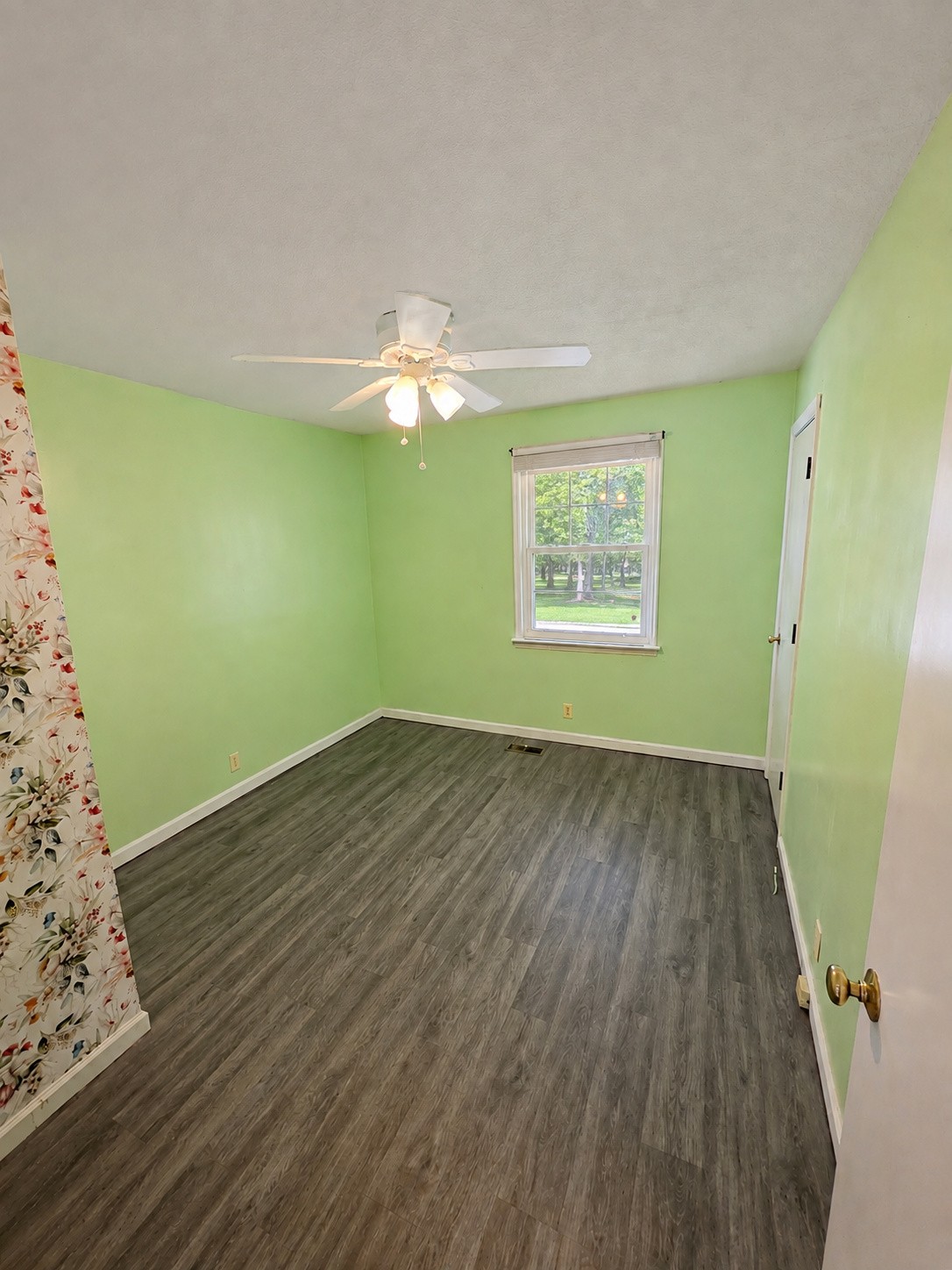 7628 Gerald Dr Property Photo 13