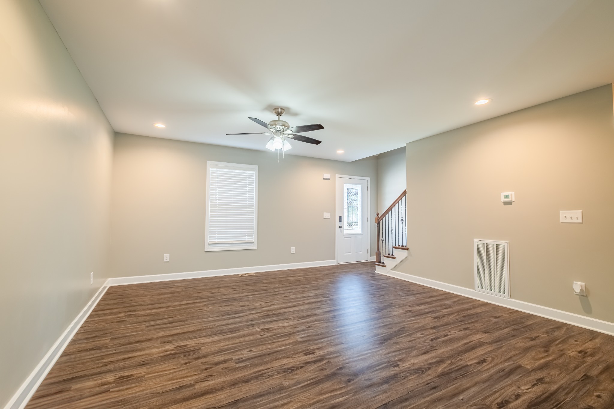 664 Ridge St Property Photo 15