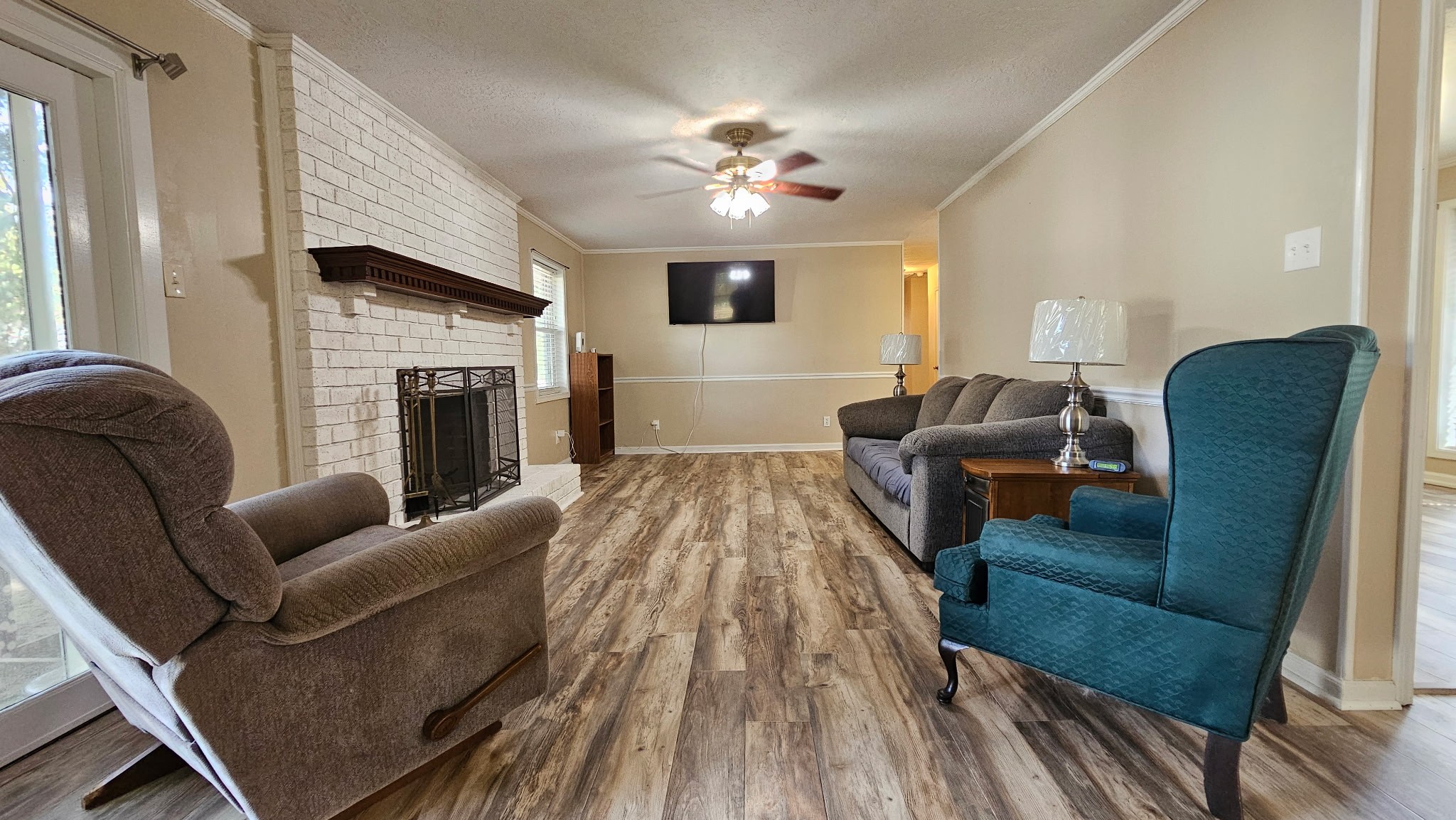 2407 Stoneville Street Property Photo 7