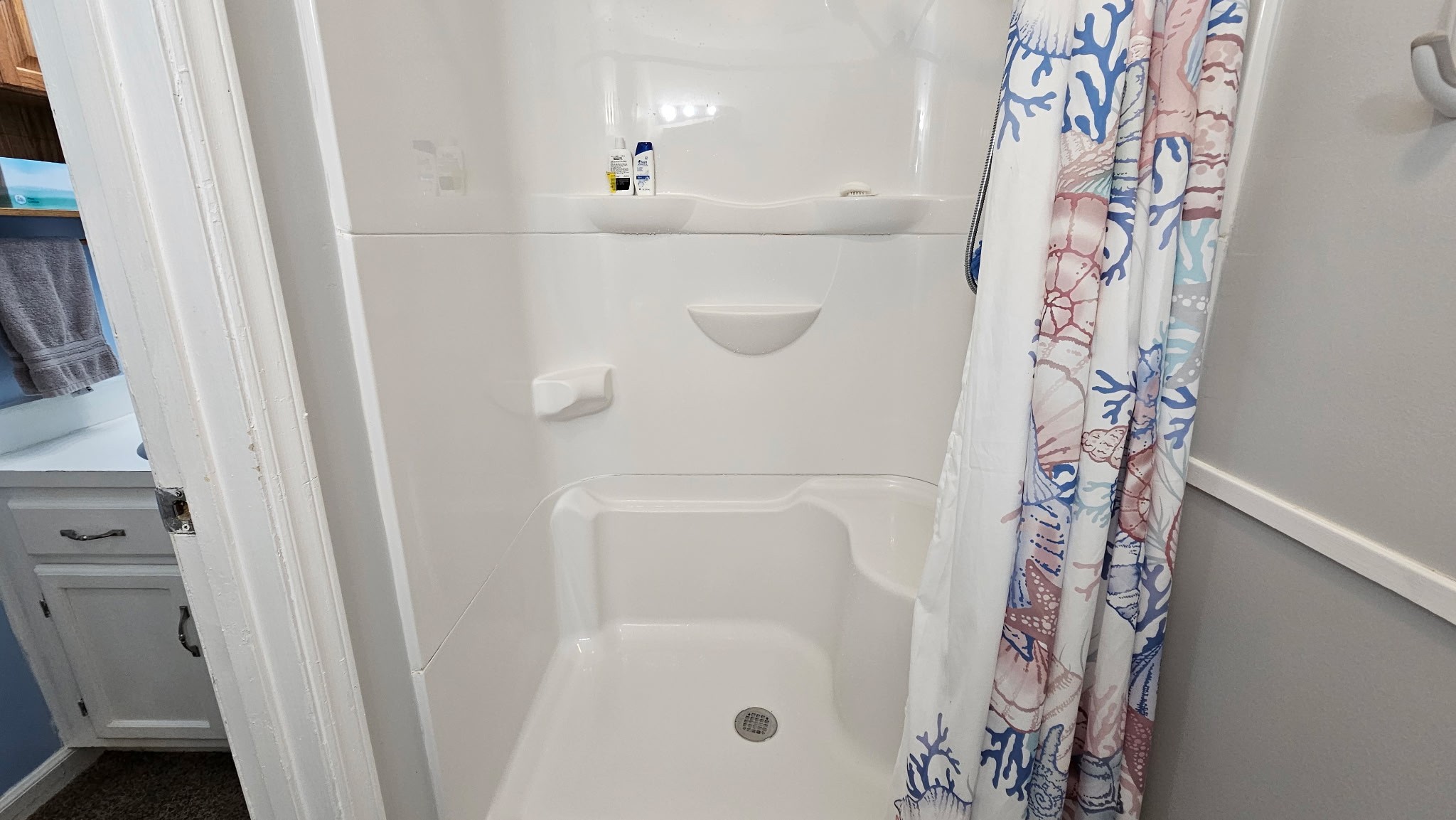 2407 Stoneville Street Property Photo 11