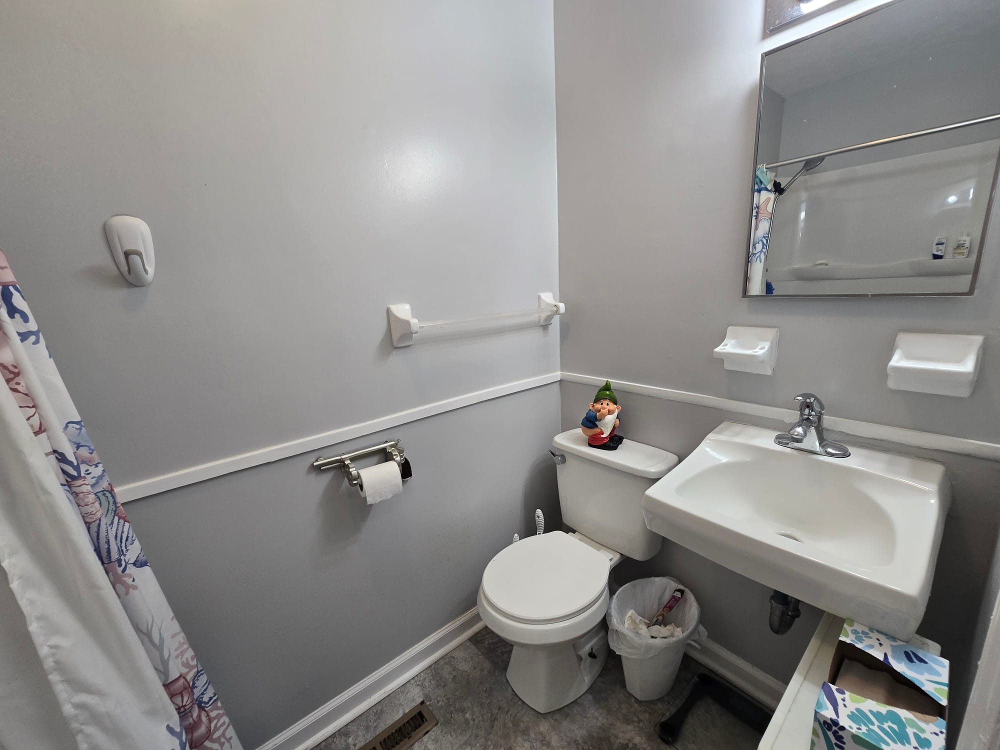 2407 Stoneville Street Property Photo 12