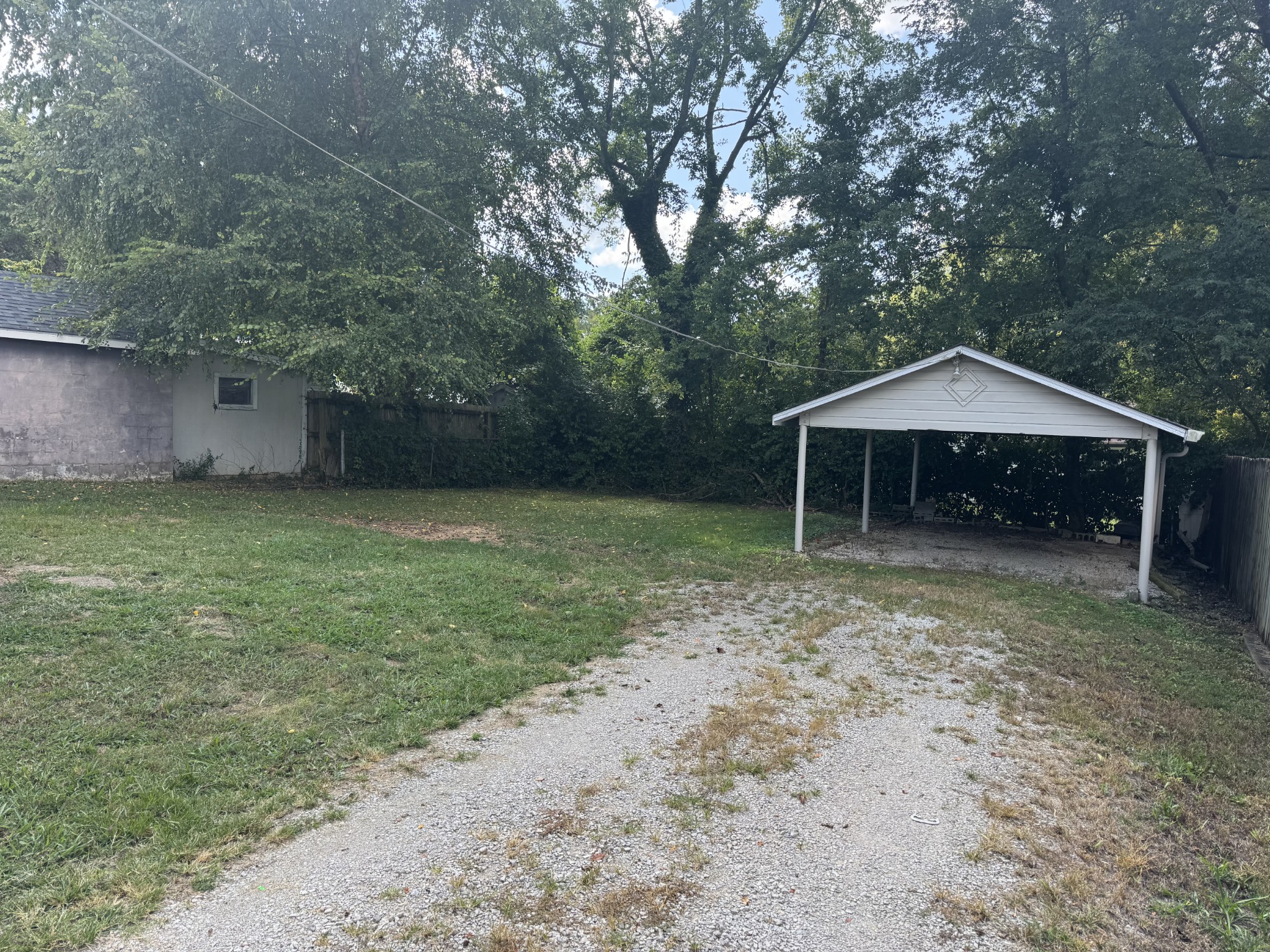 308 8th Ave Property Photo 3