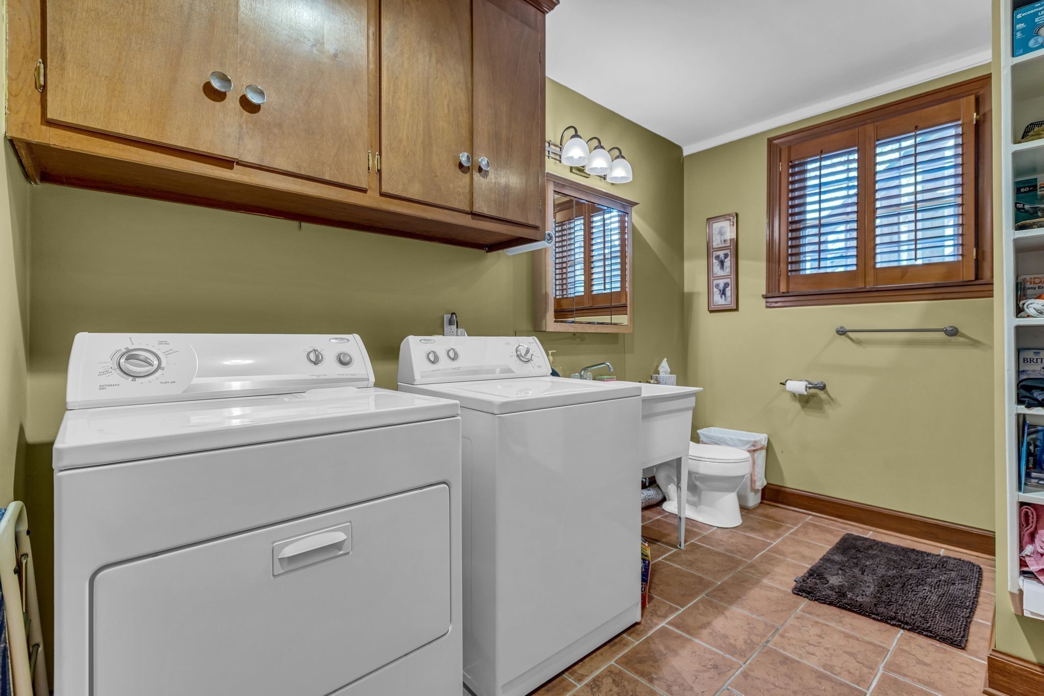 401 Ellington Drive Property Photo 34