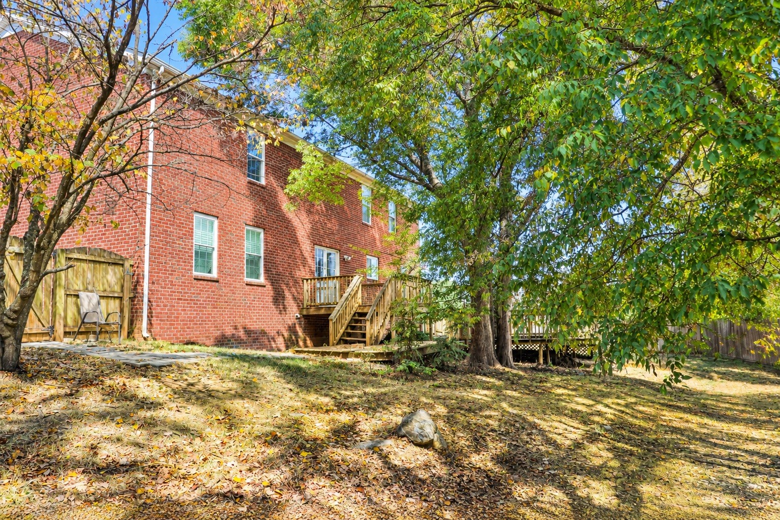 201 Briarcotes Cir Property Photo 6