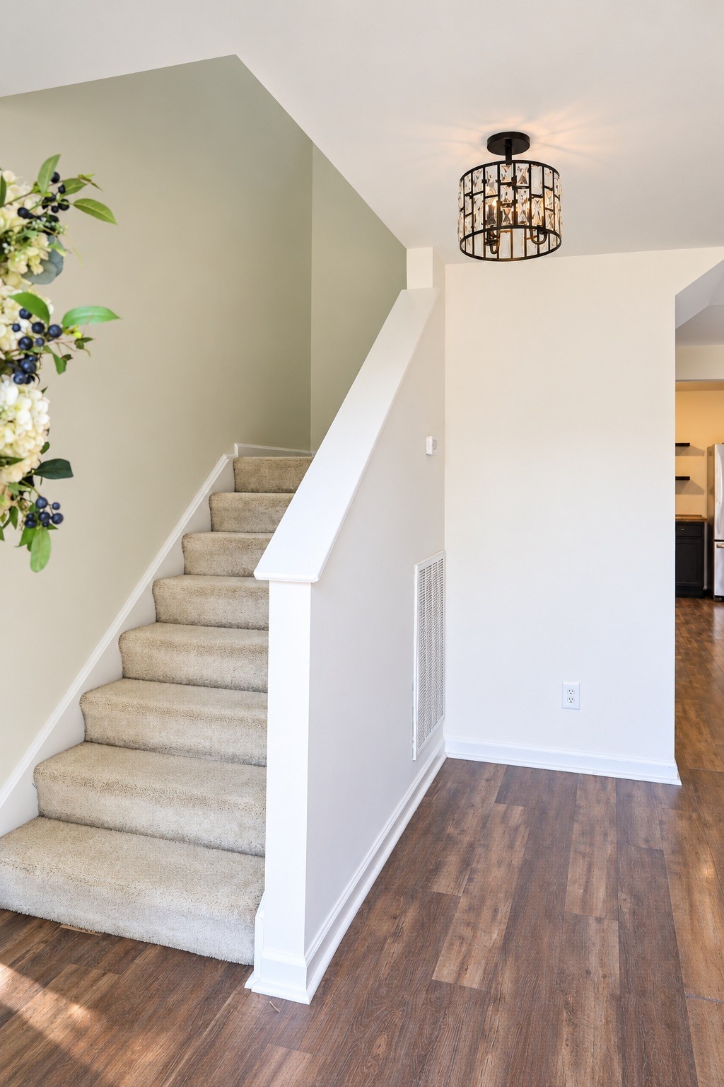 201 Briarcotes Cir Property Photo 9