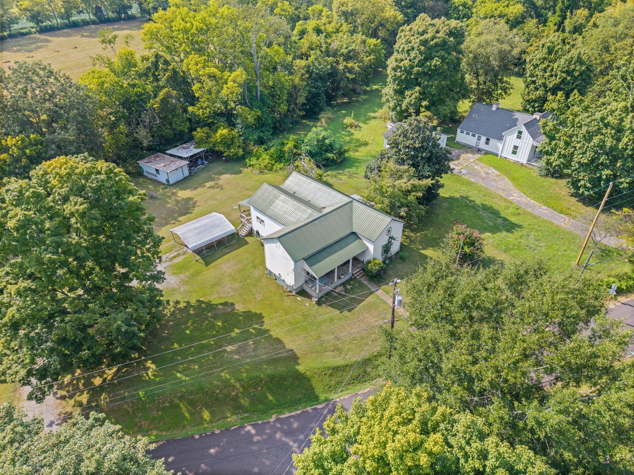 2540 Spring St Property Photo 8