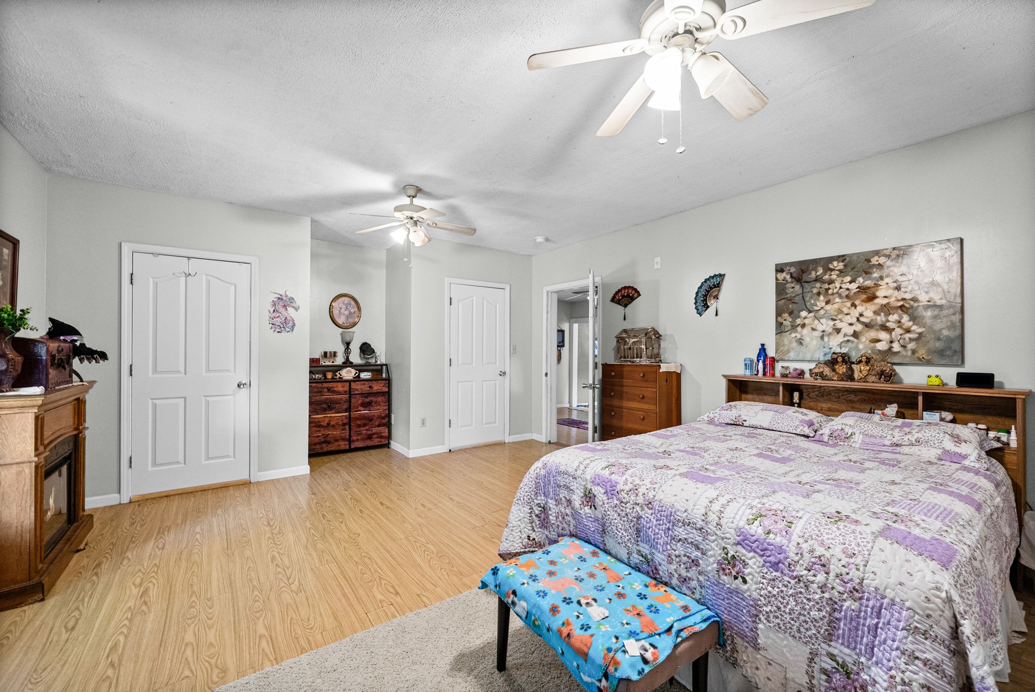 2540 Spring St Property Photo 25