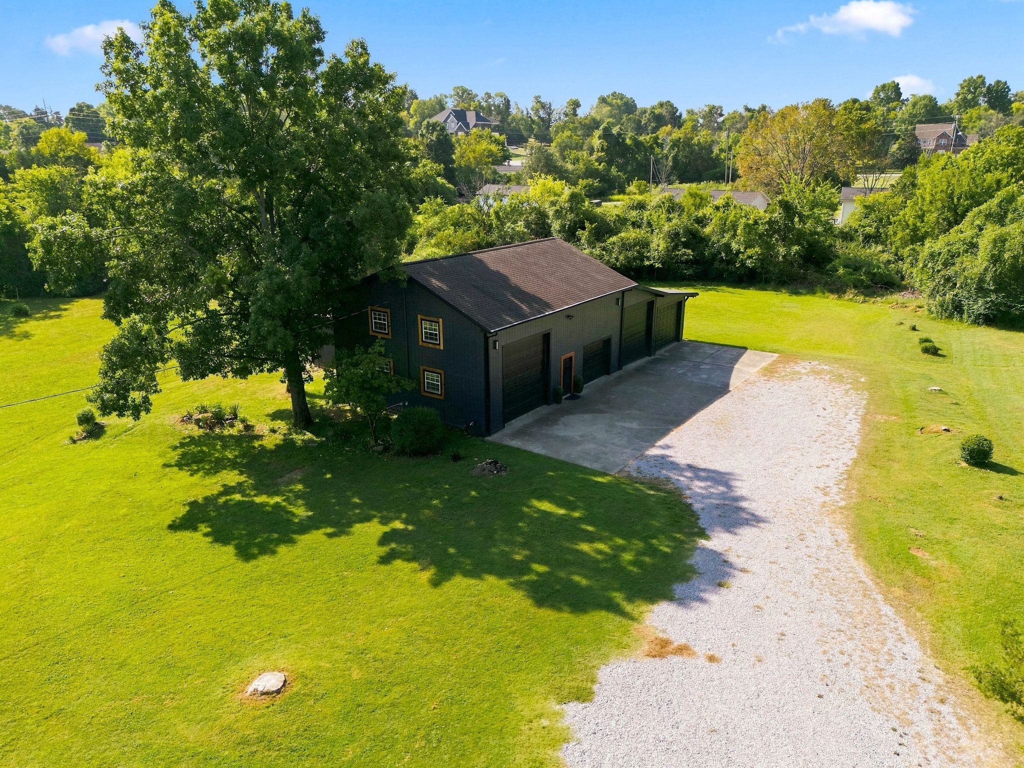112 Oakmont Dr Property Photo 4