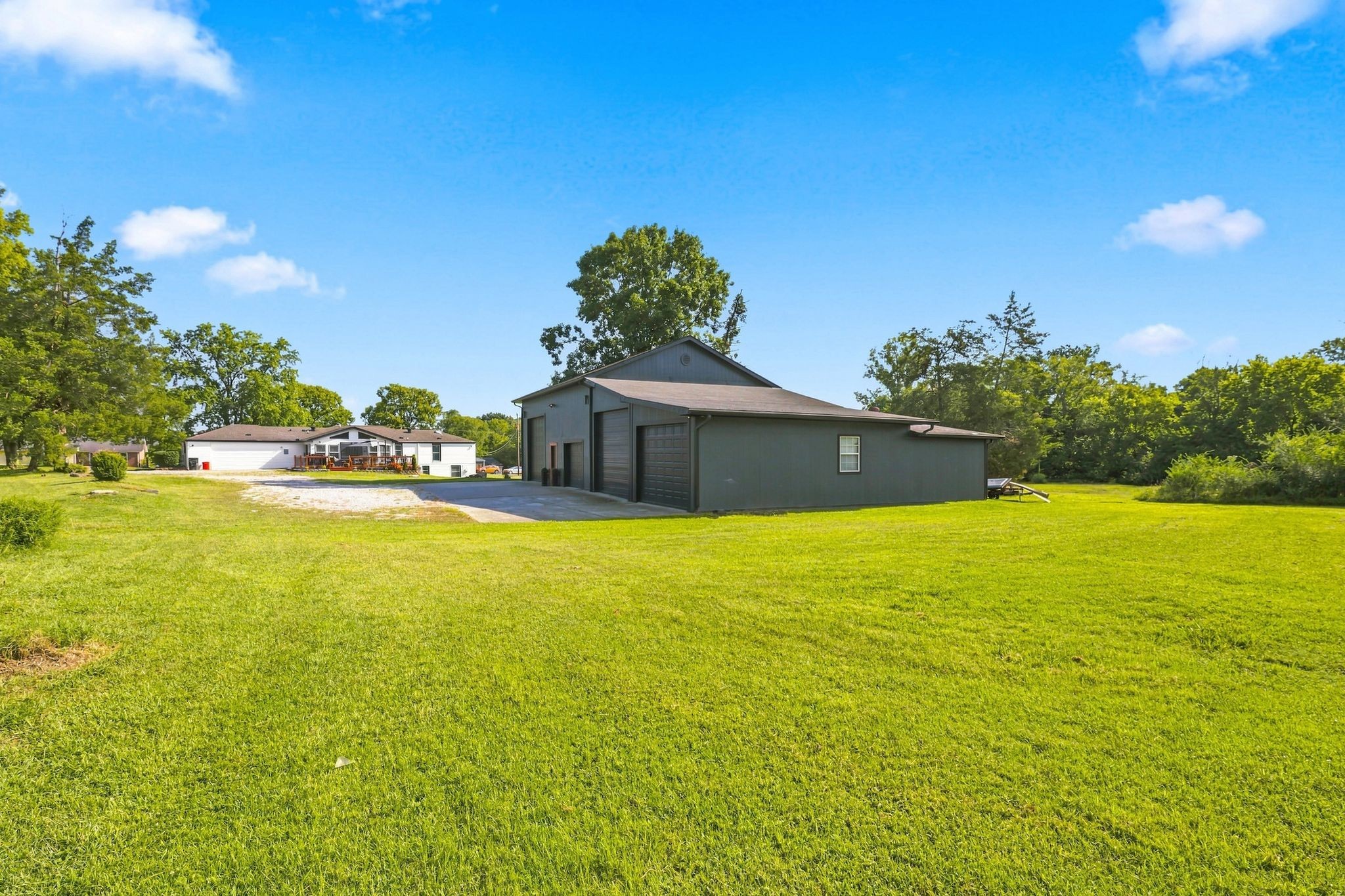 112 Oakmont Dr Property Photo 35