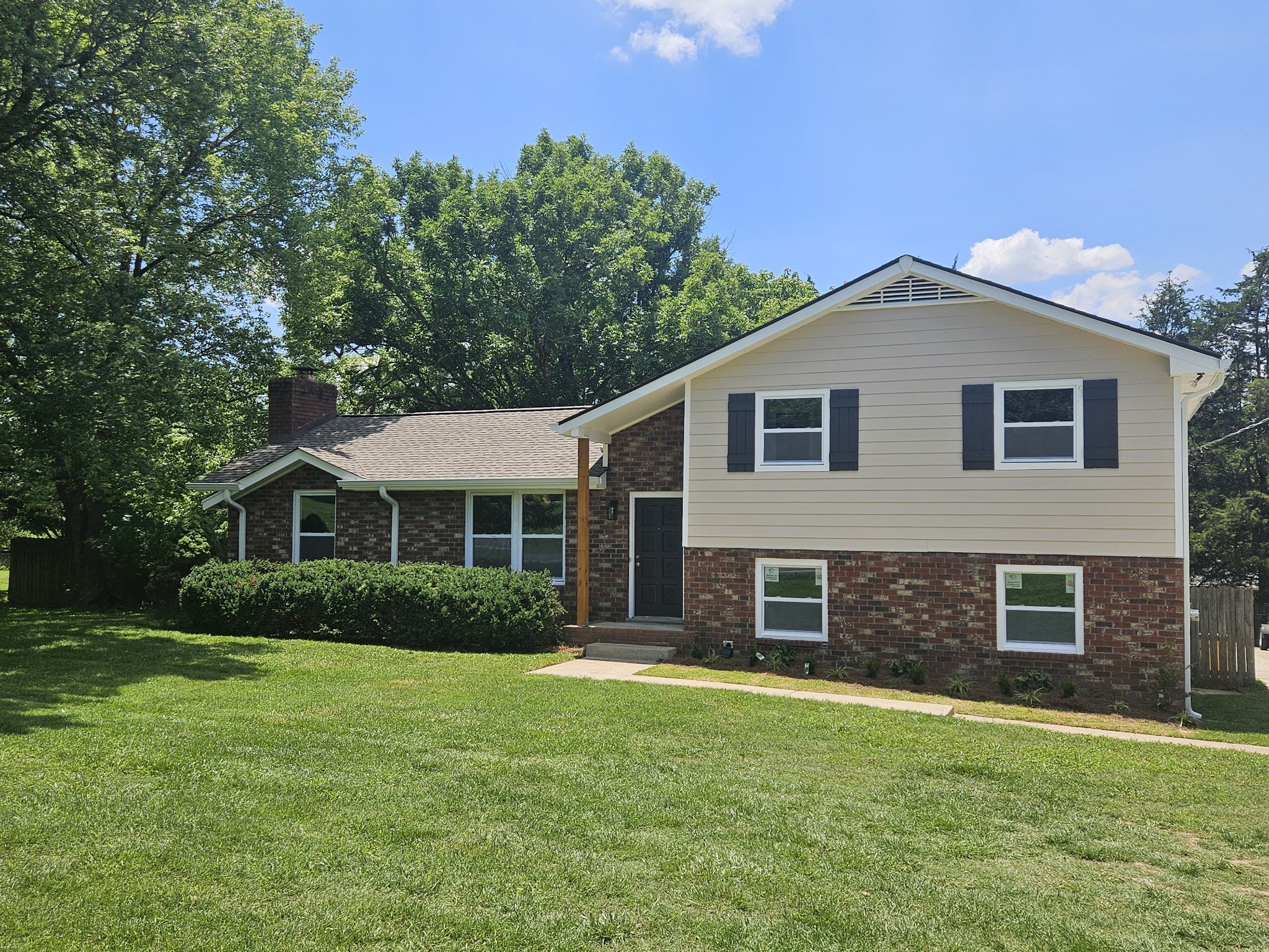 258 Indian Lake Rd Property Photo 1