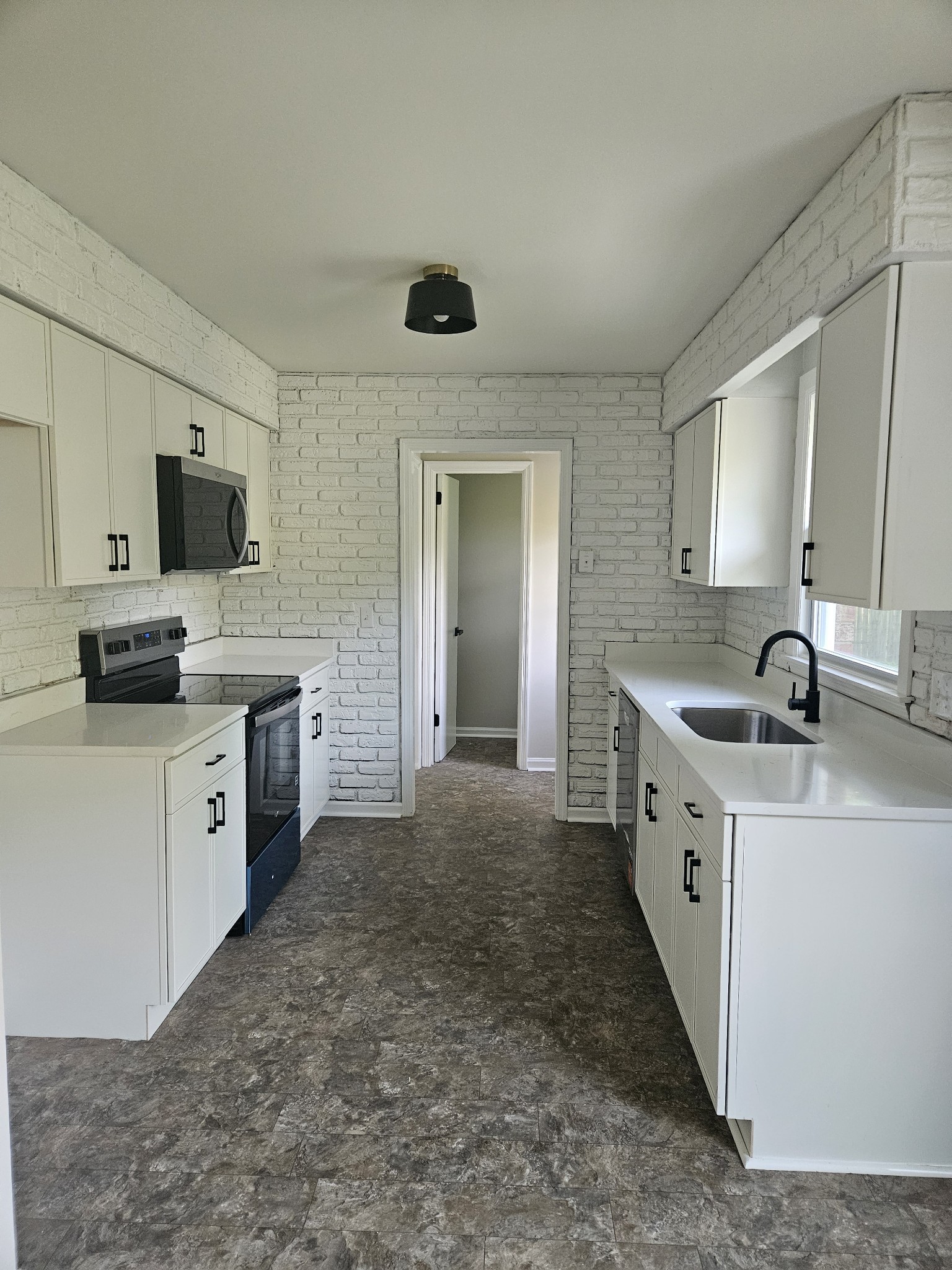 258 Indian Lake Rd Property Photo 15