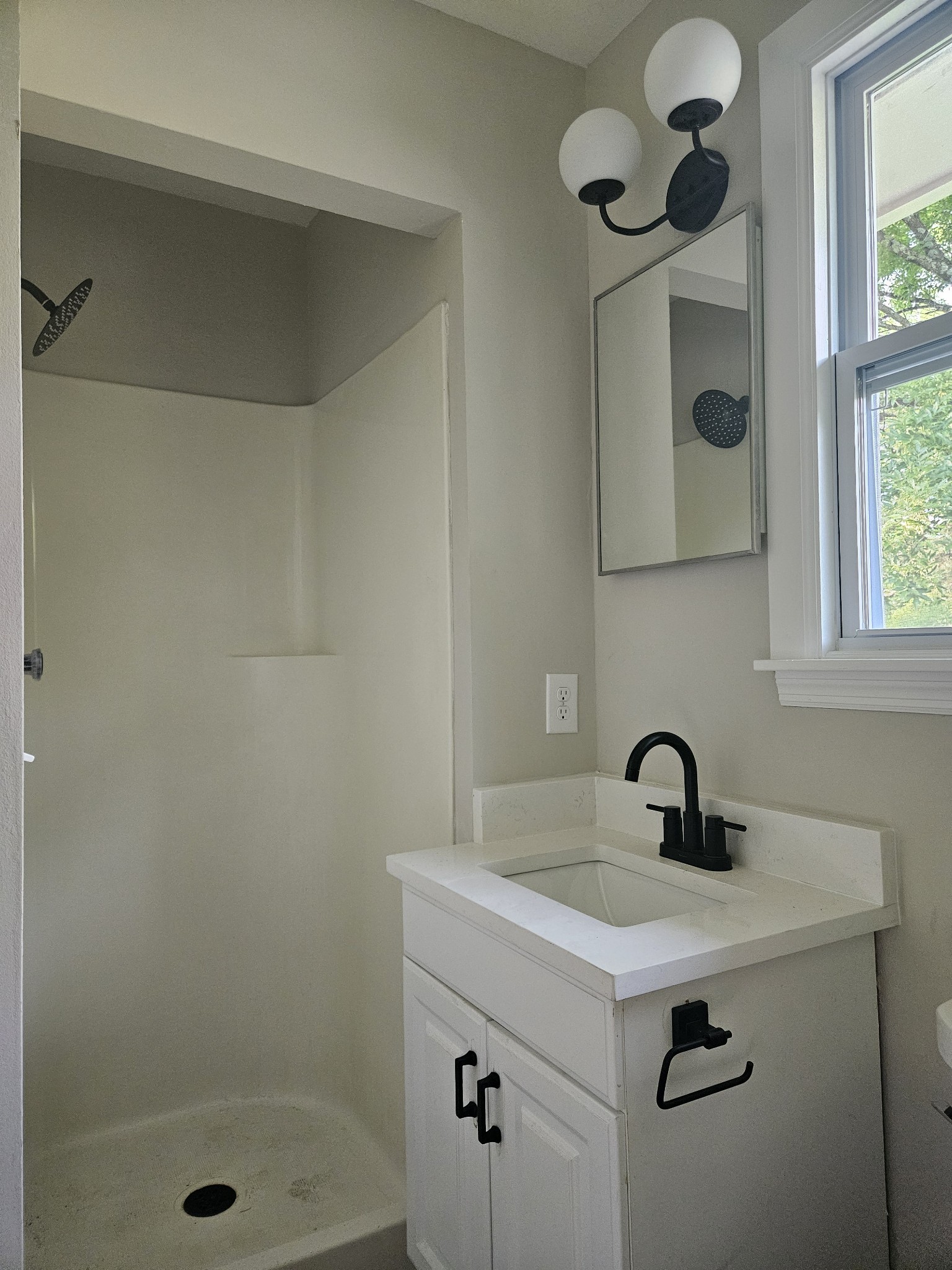 258 Indian Lake Rd Property Photo 20