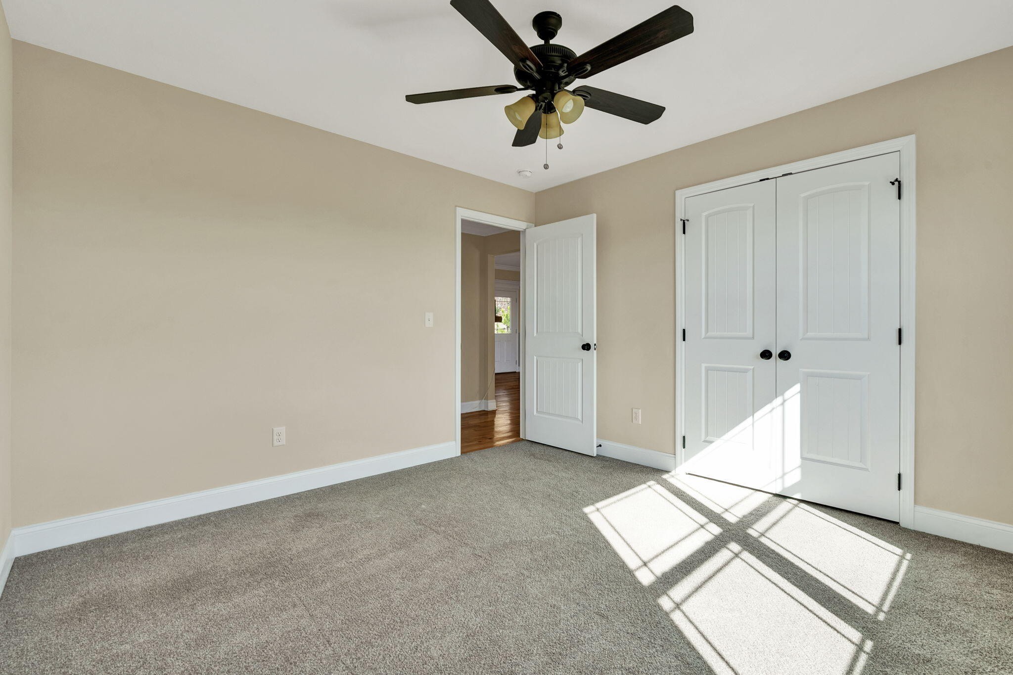 129 Timber Top Crossing, Se Property Photo 30