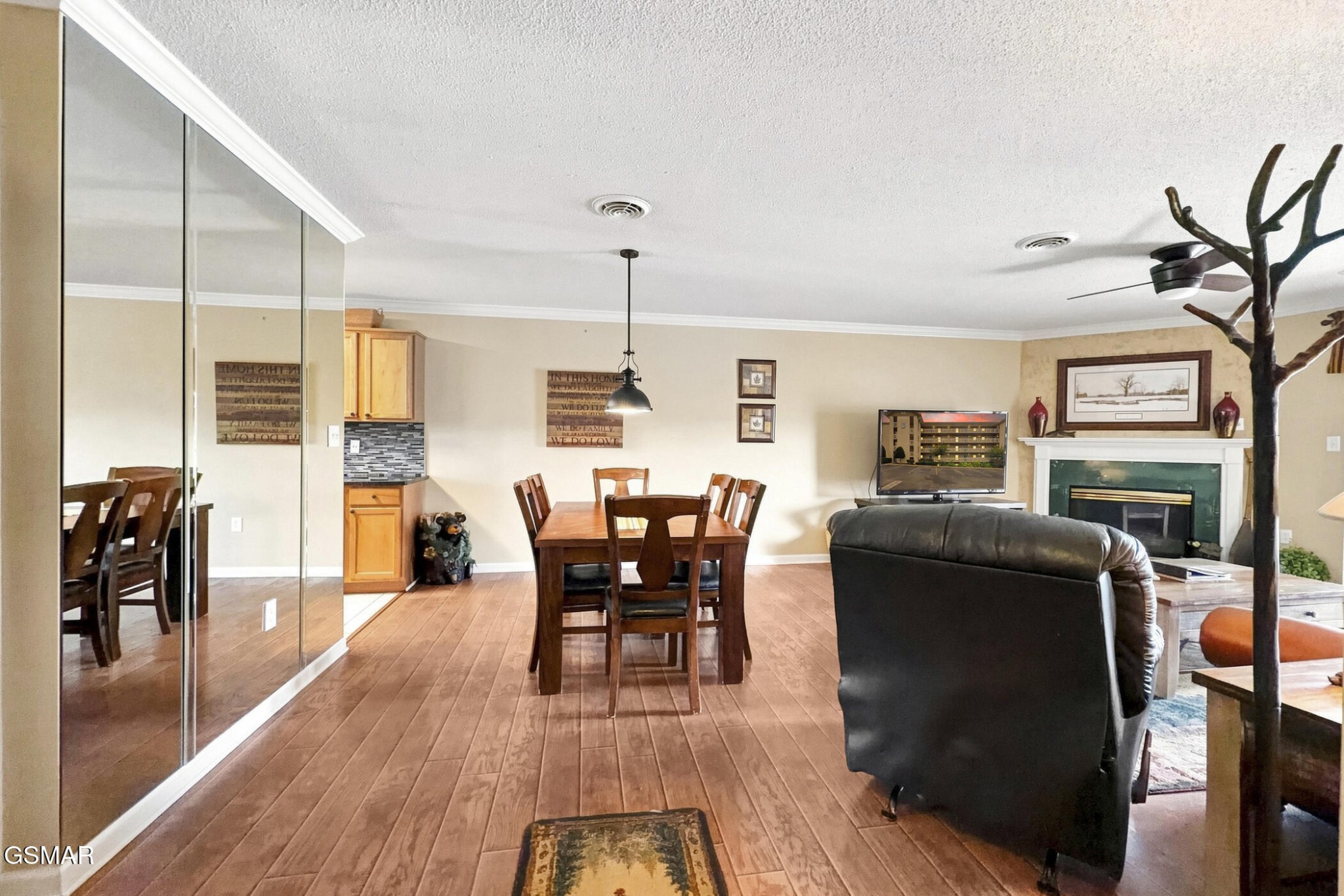 205 Ogle Drive Property Photo 12