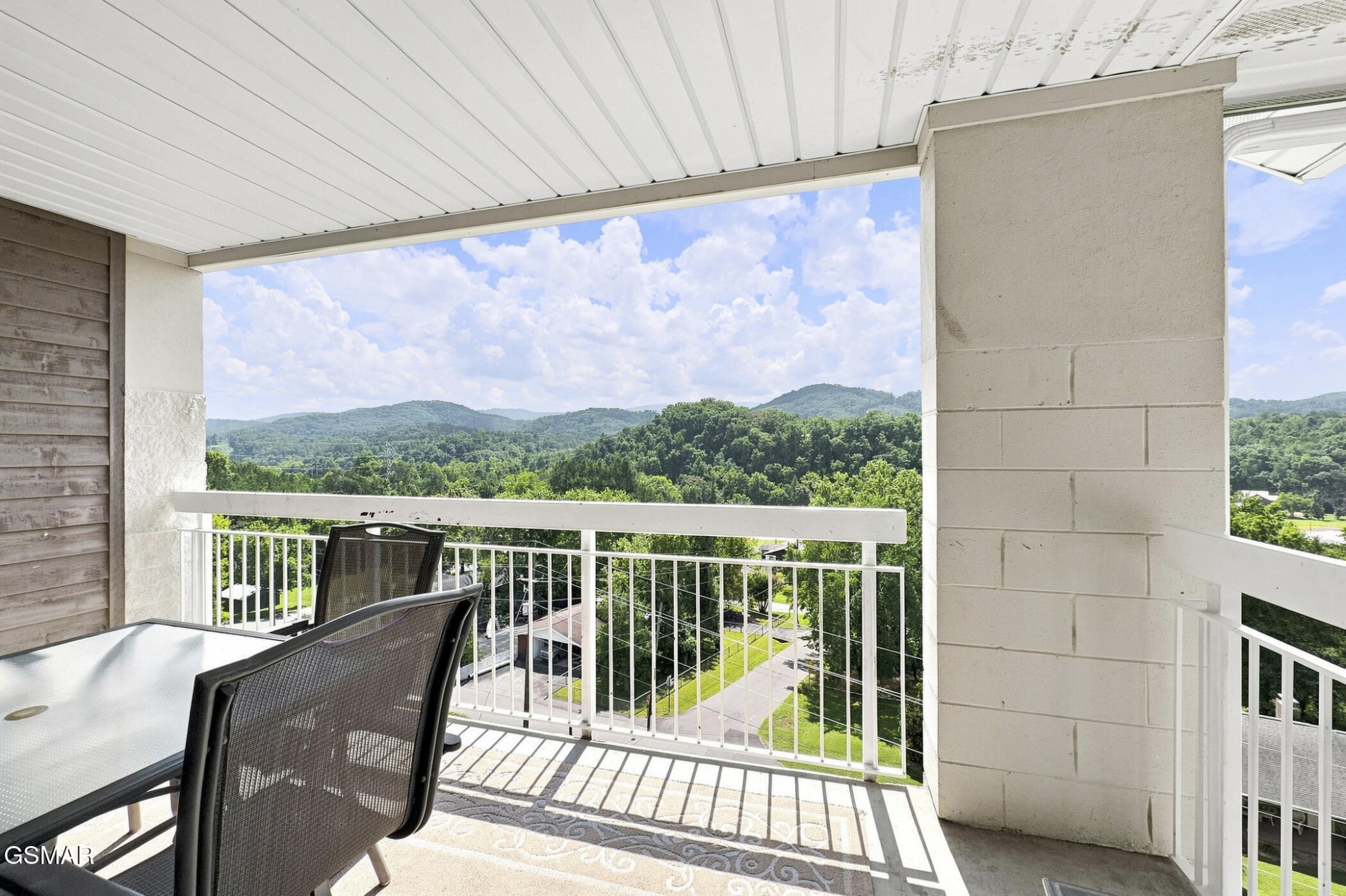 205 Ogle Drive Property Photo 17