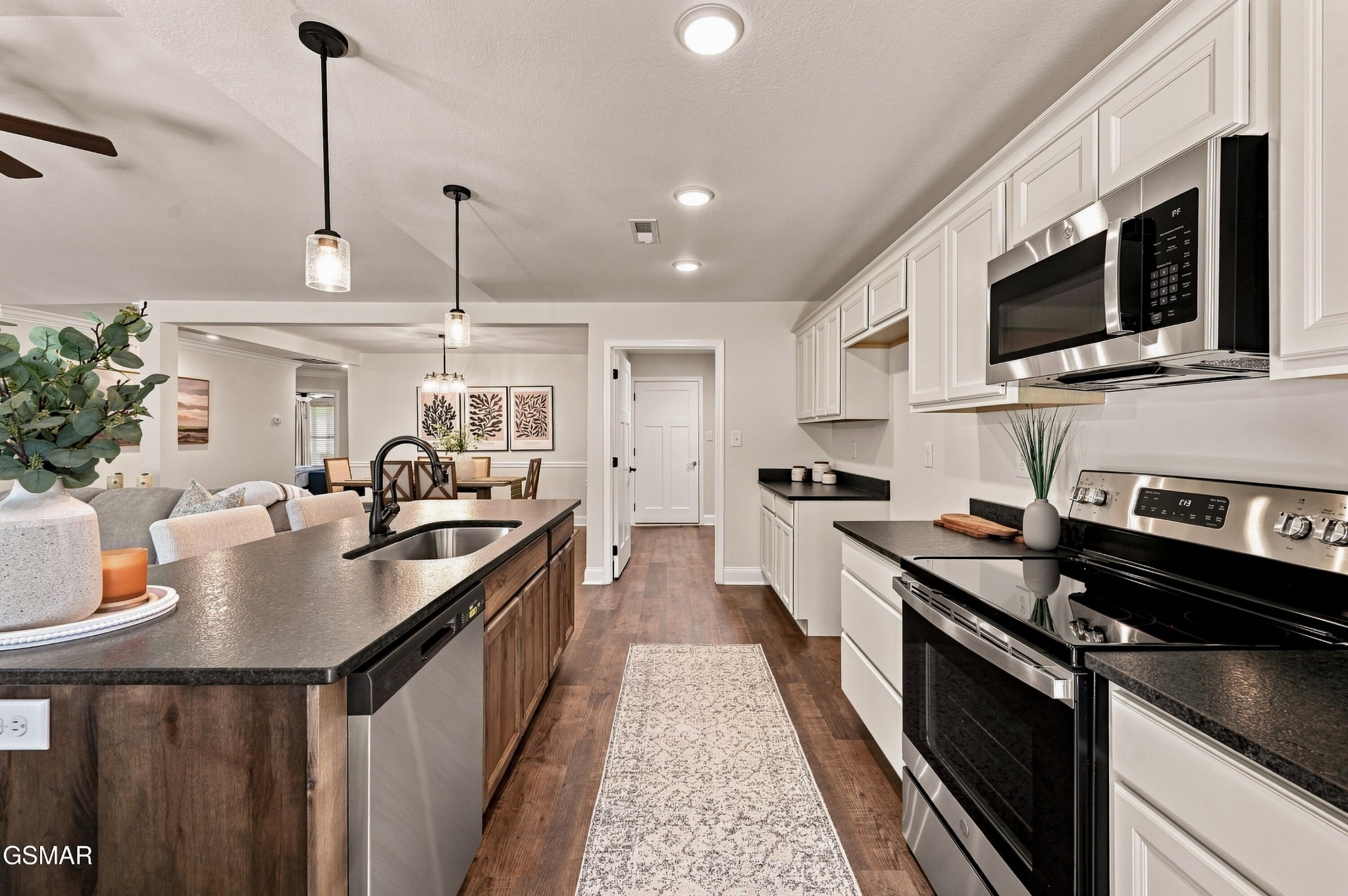 645 Snowflower Circle Property Photo 16