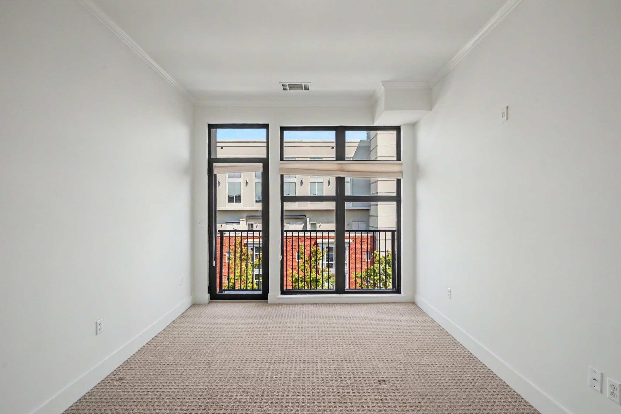 129 Walnut St Property Photo 14