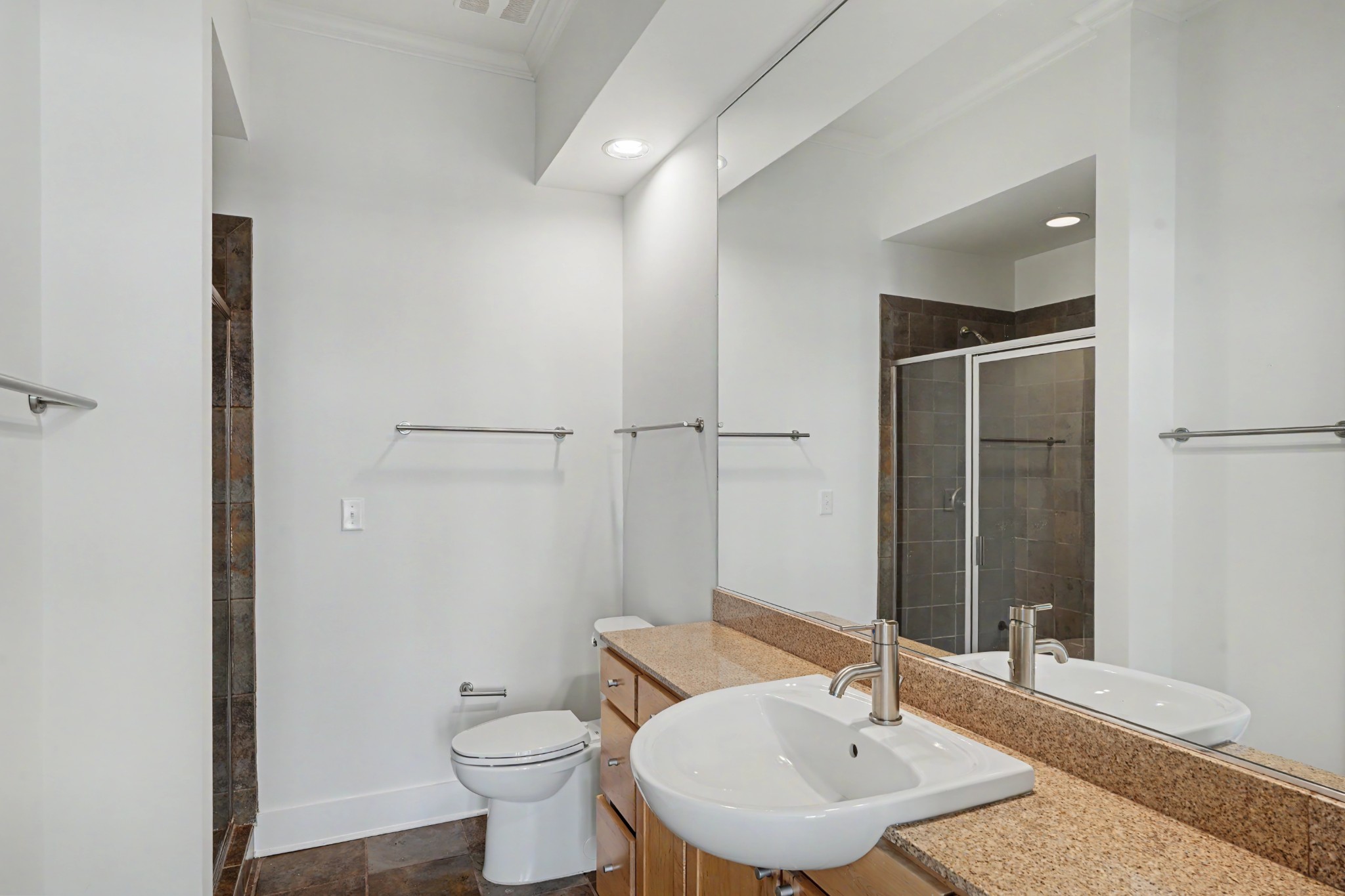 129 Walnut St Property Photo 16