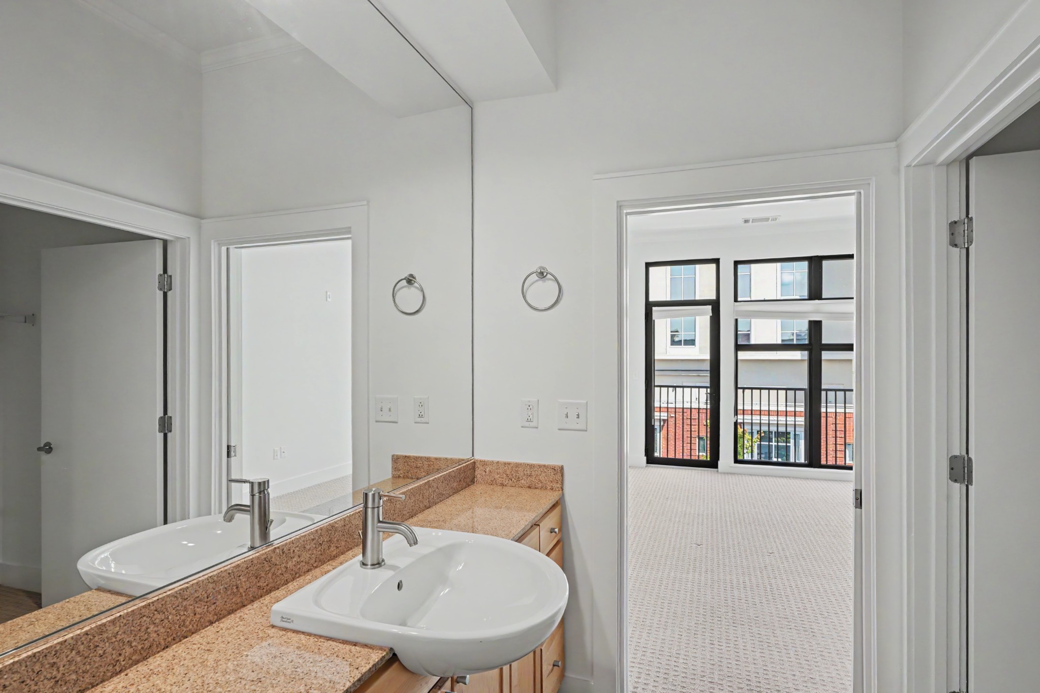 129 Walnut St Property Photo 18